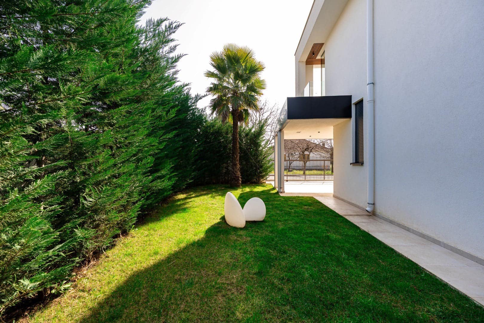 Modern four bedroom Villa Podgorica (28)