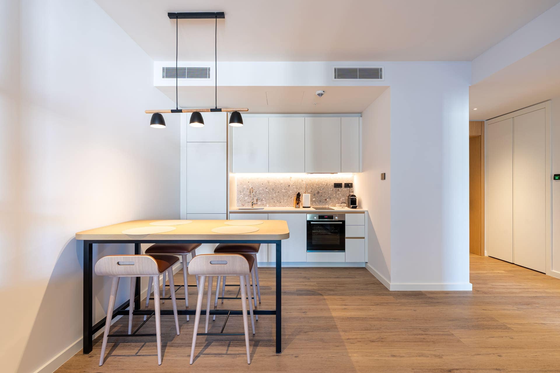 One-bedroom sea-view apartment, Boka Place, Porto Montenegro (5)