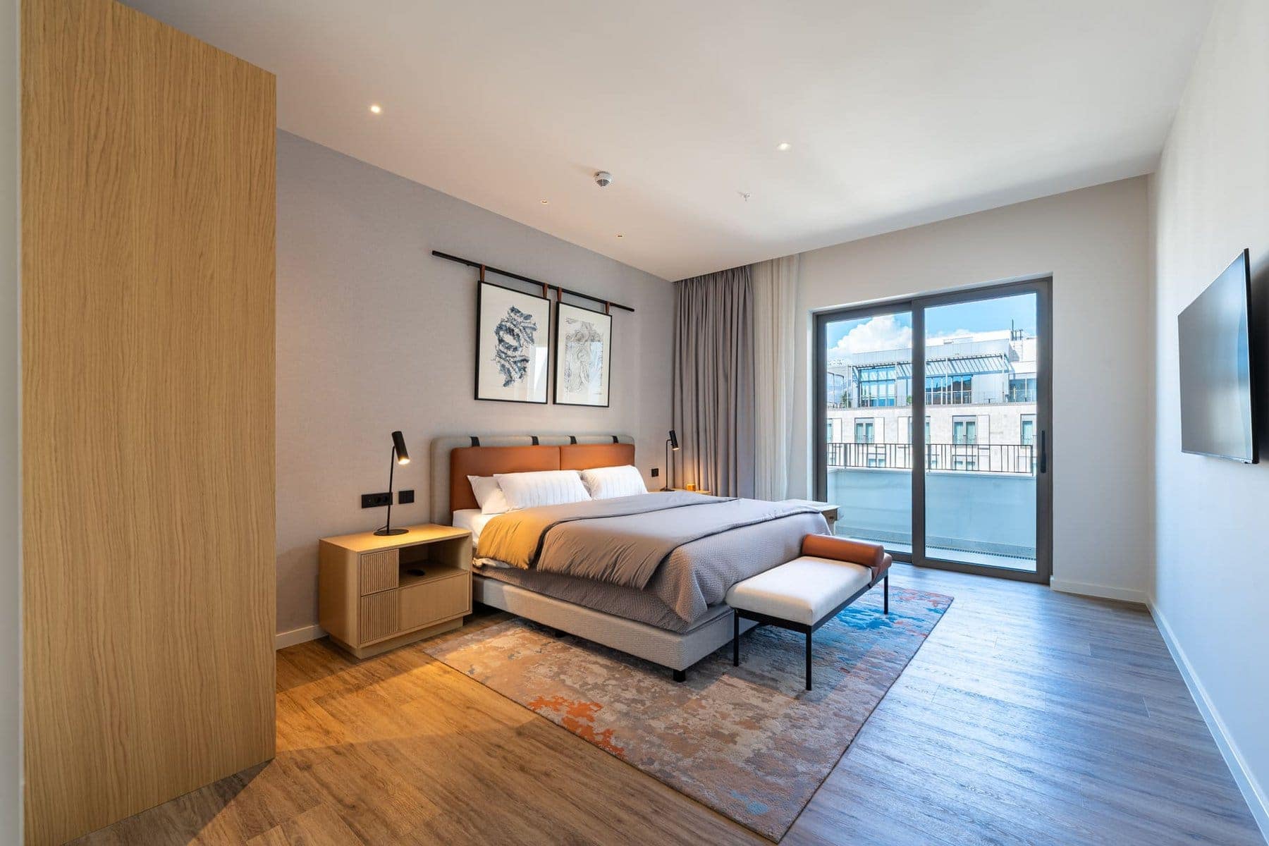 One-bedroom sea-view apartment, Boka Place, Porto Montenegro (7)