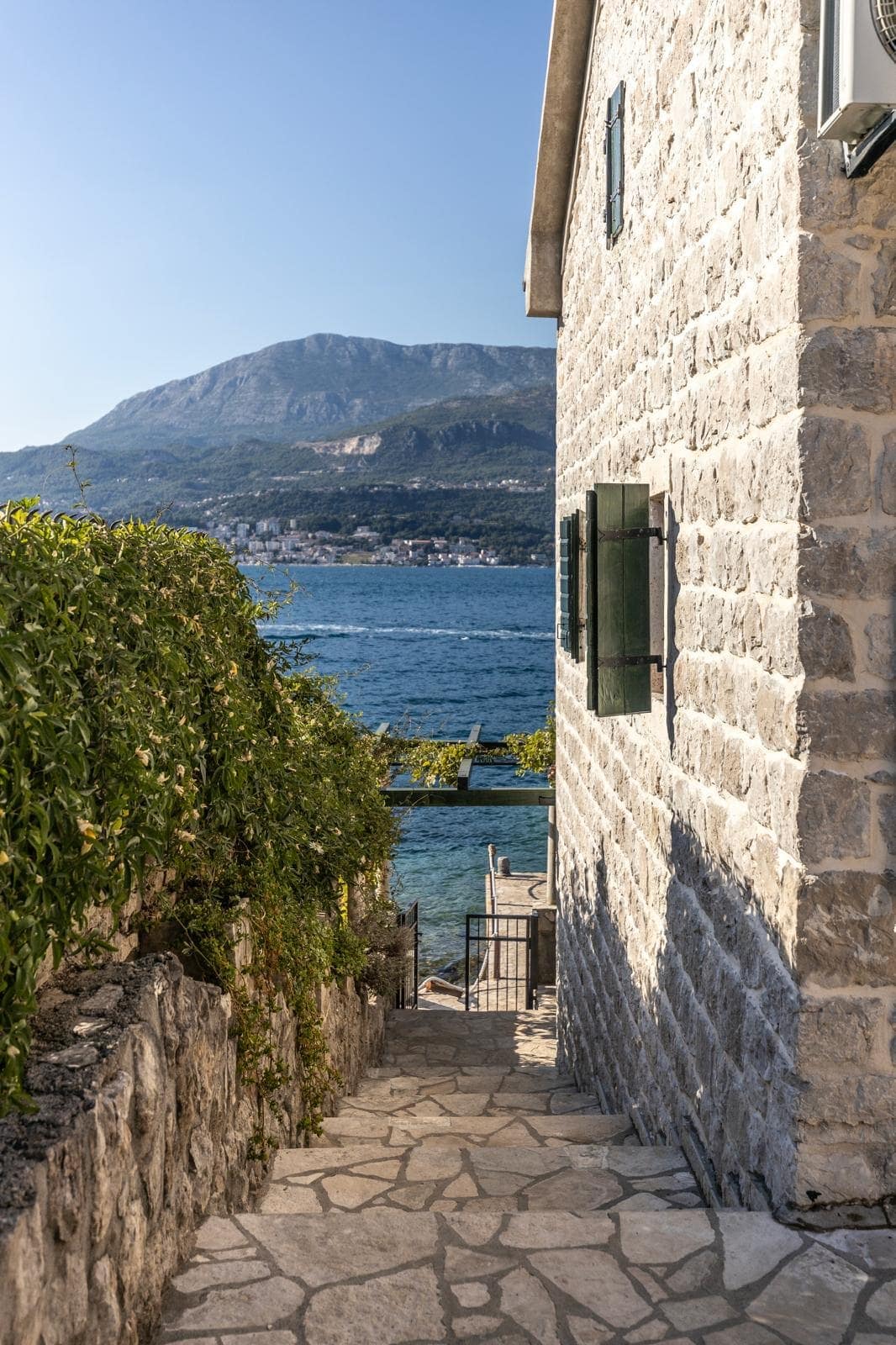 Charming Waterfront Stone House, Rose, Herceg Novi (9)