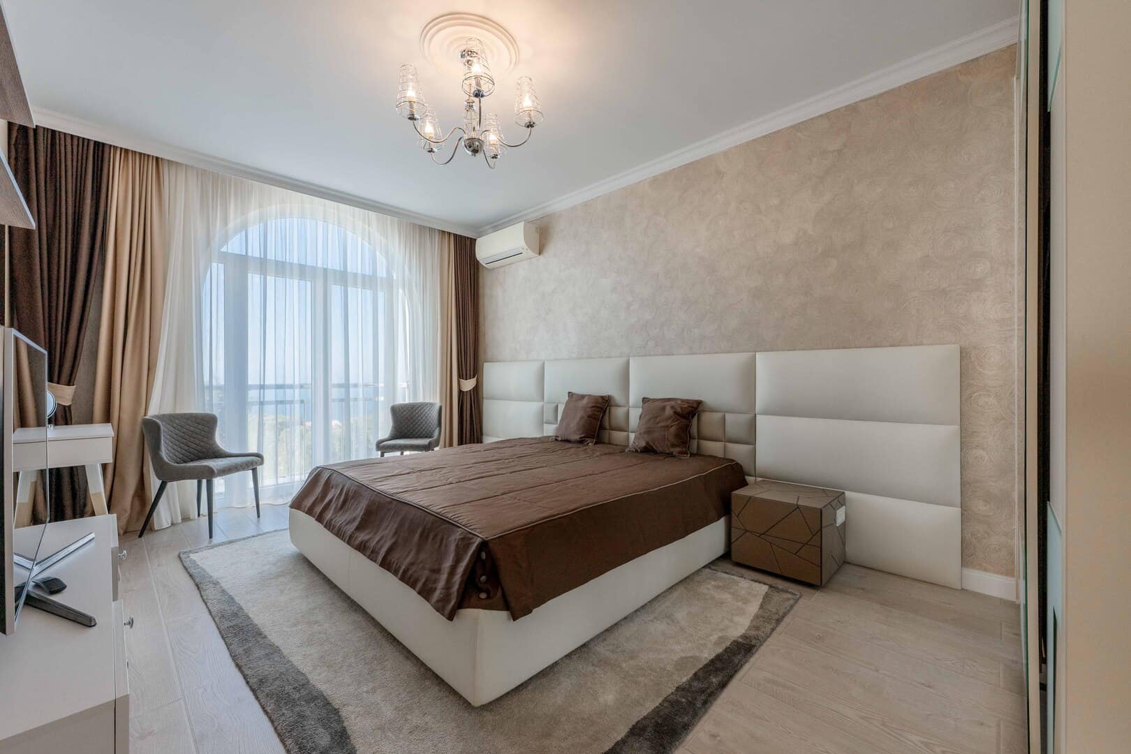 Exclusive residential villa with panoramic sea view, Budva, Blizikuće (13)