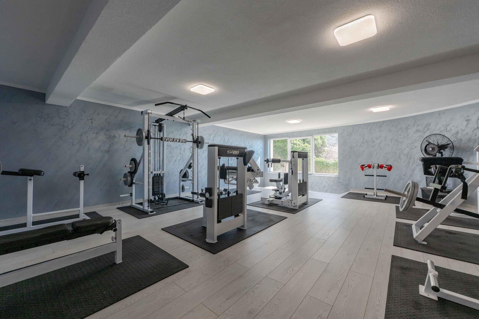 Exclusive residential villa with panoramic sea view, Budva, Blizikuće (27)