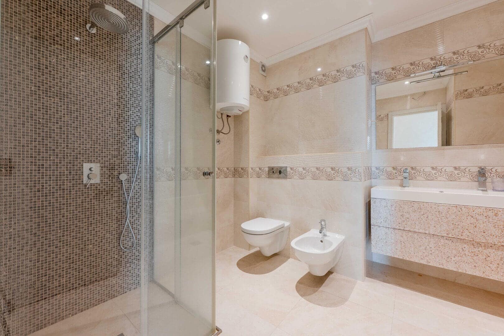 Three Bedroom Apartment with Open Sea View, Bečići, Budva (10)