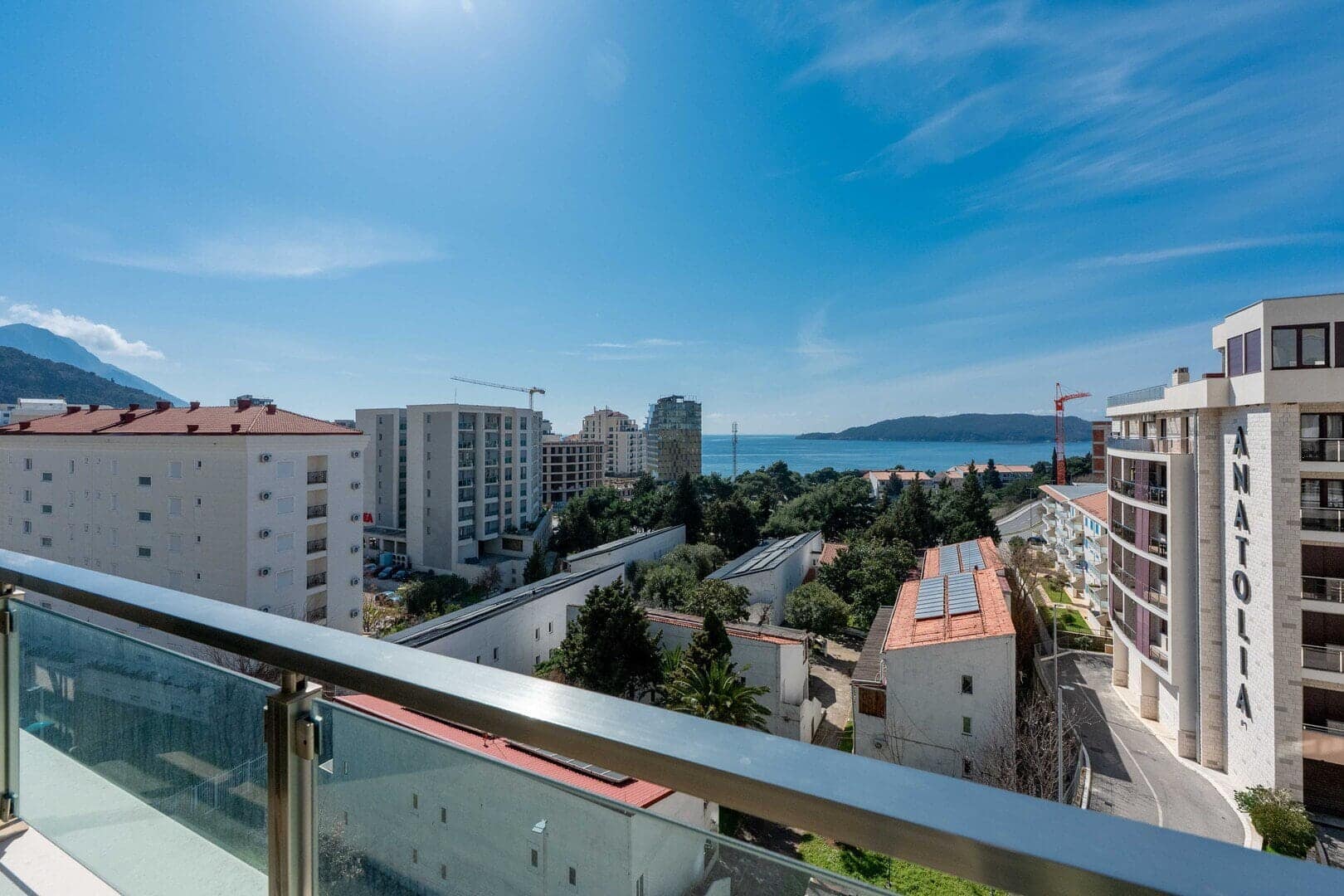 Three Bedroom Apartment with Open Sea View, Bečići, Budva (19)