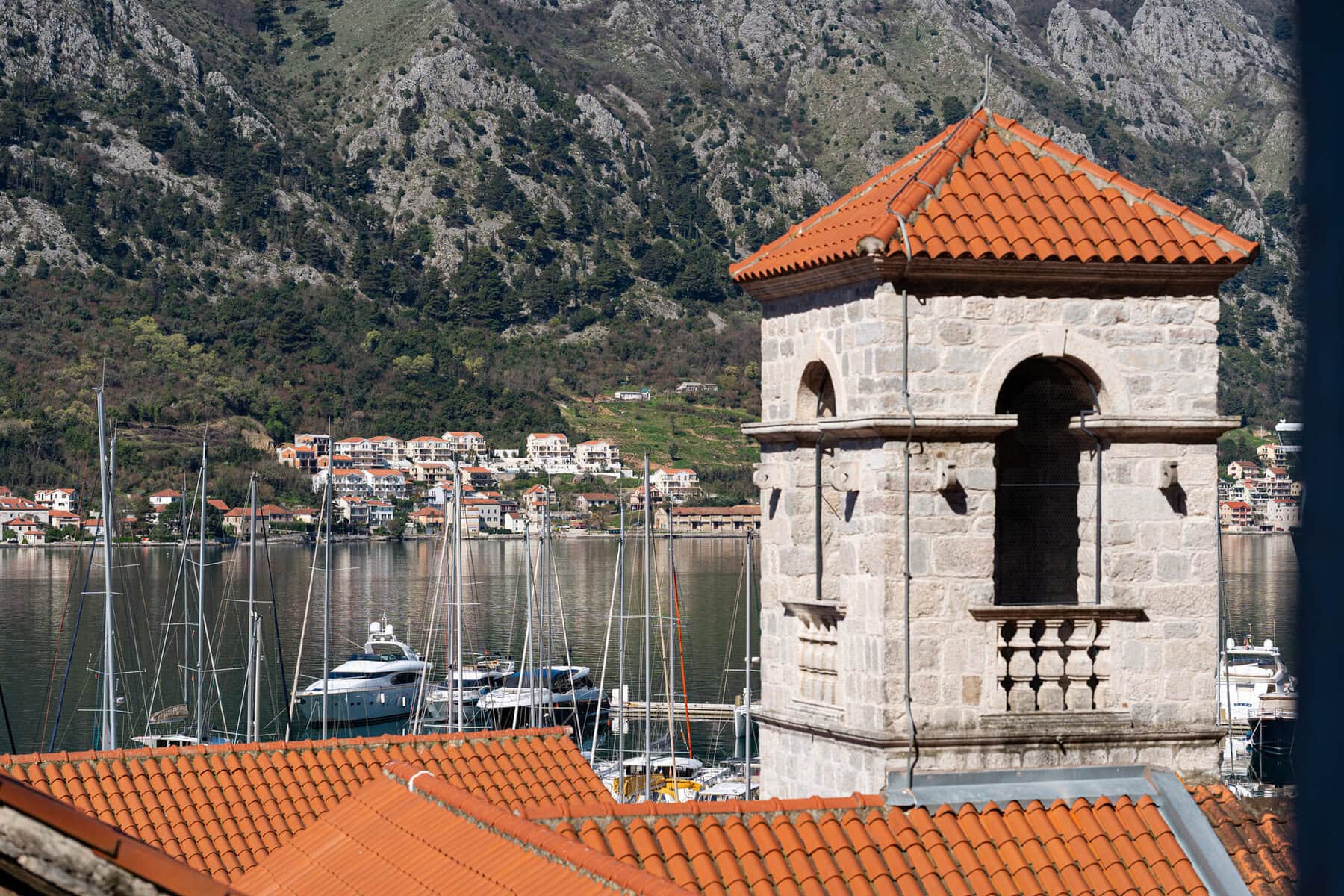 Kotor Old Town Sea-view Duplex Apartment (12)
