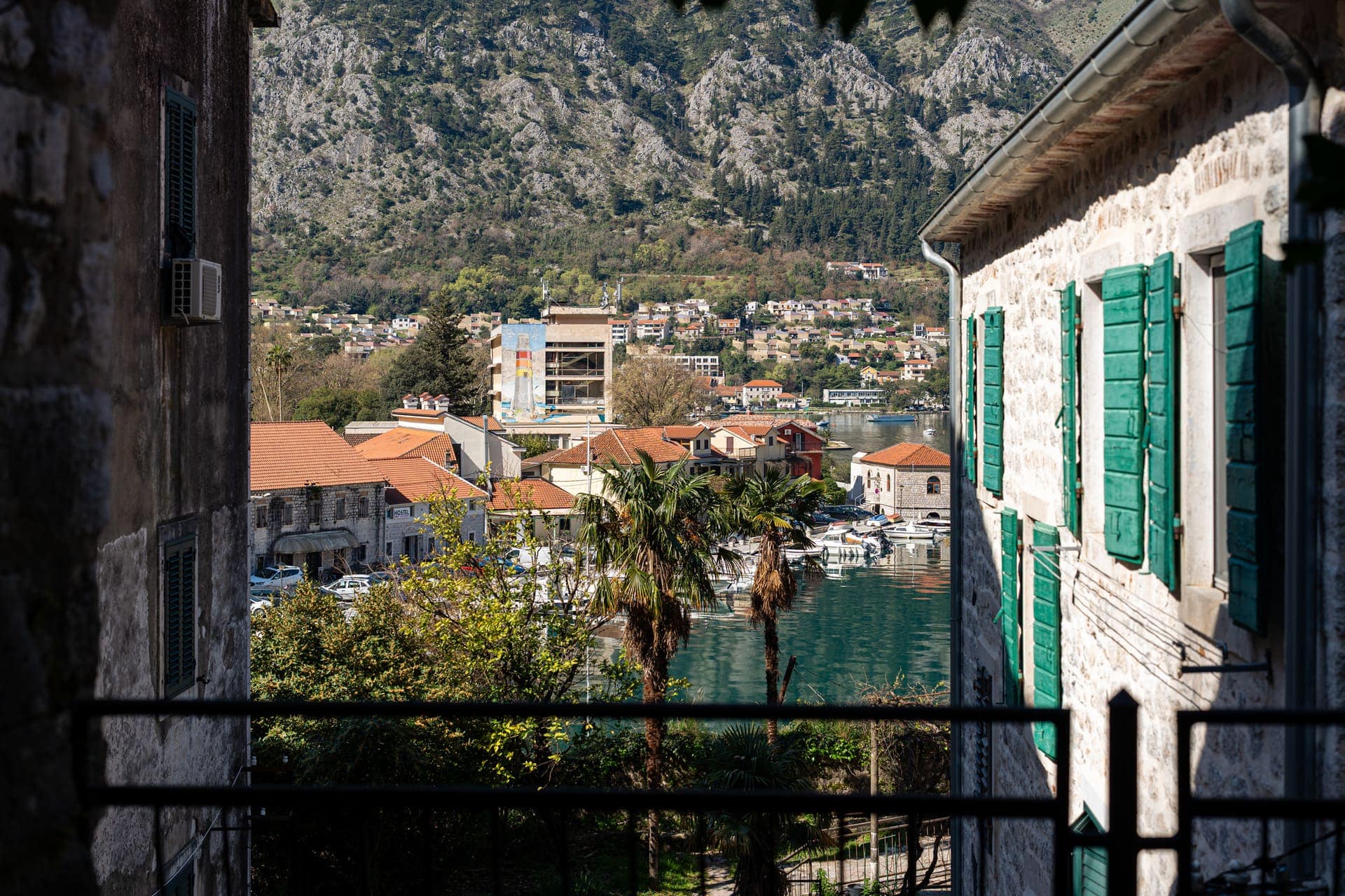 Kotor Old Town Sea-view Duplex Apartment (16)