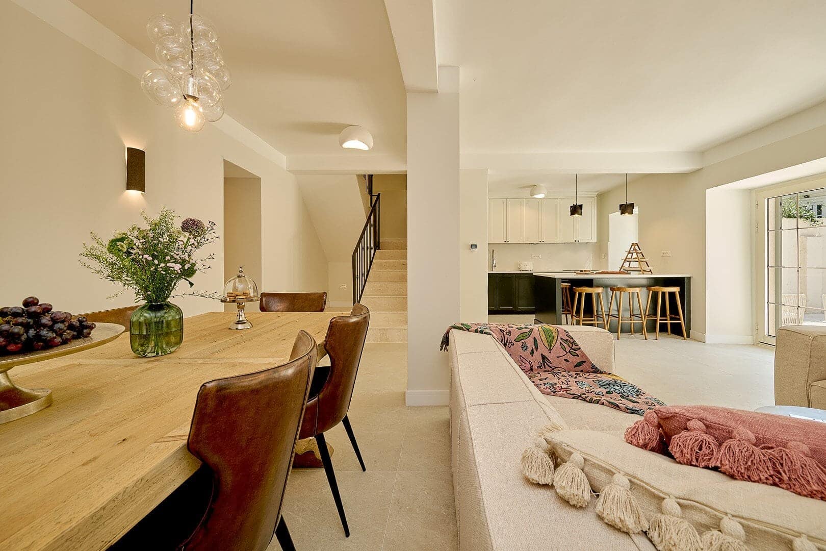 Three-bedroom family house Dobrota, Kotor (5)