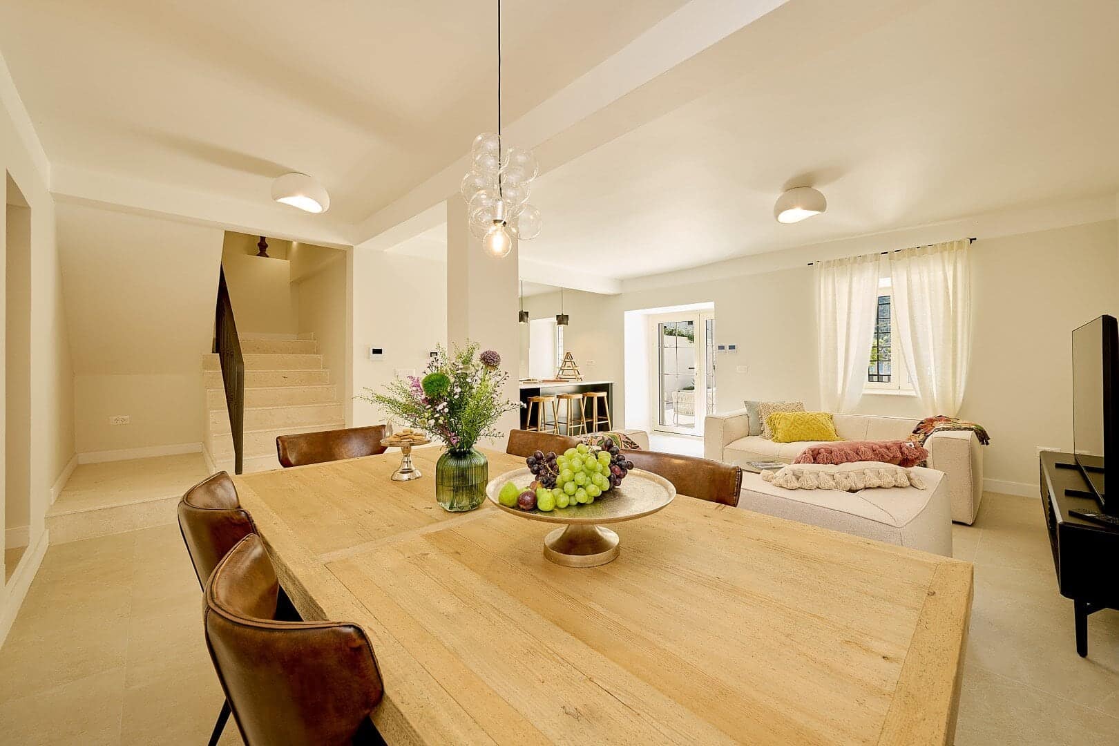 Three-bedroom family house Dobrota, Kotor (15)
