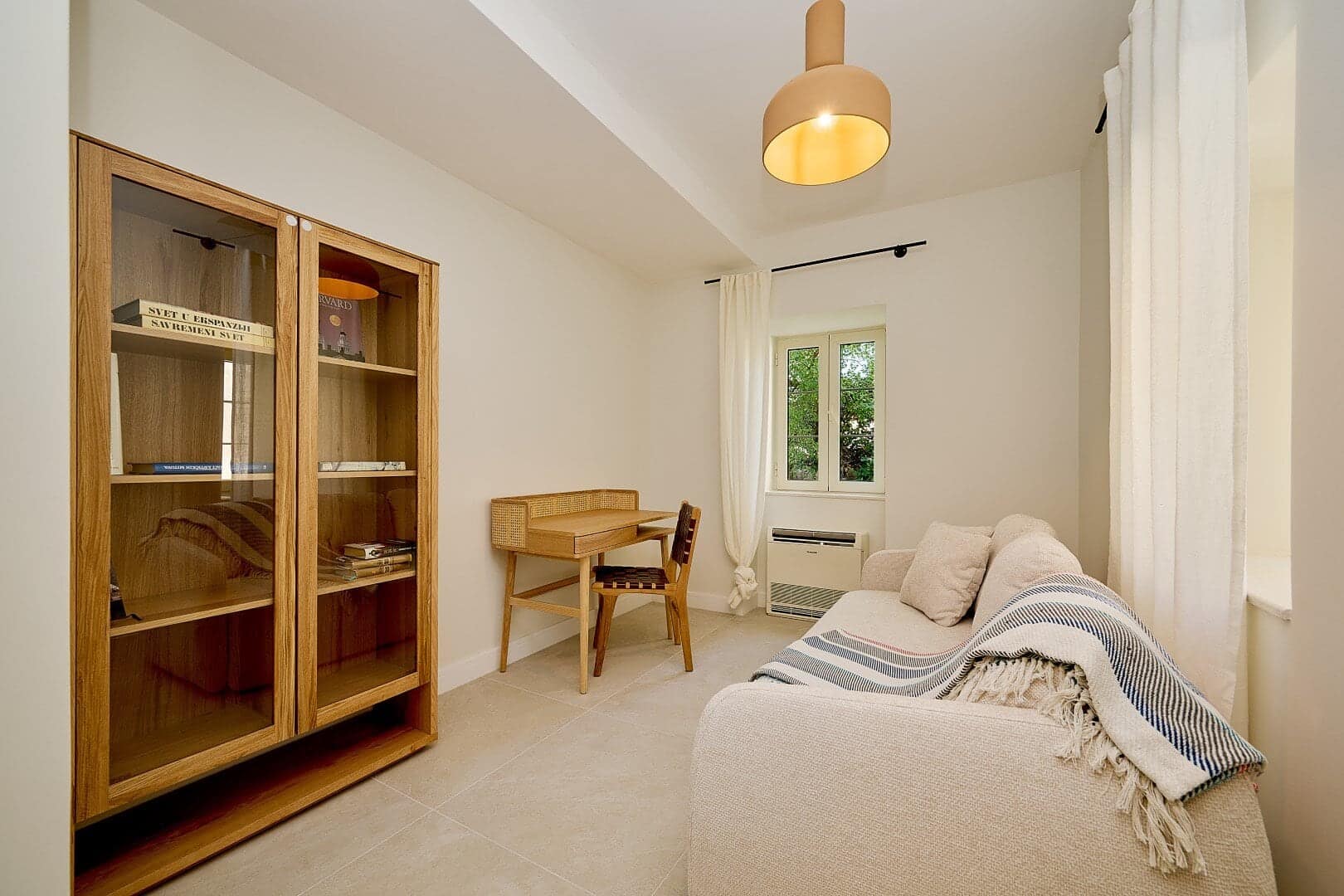 Three-bedroom family house Dobrota, Kotor (16)