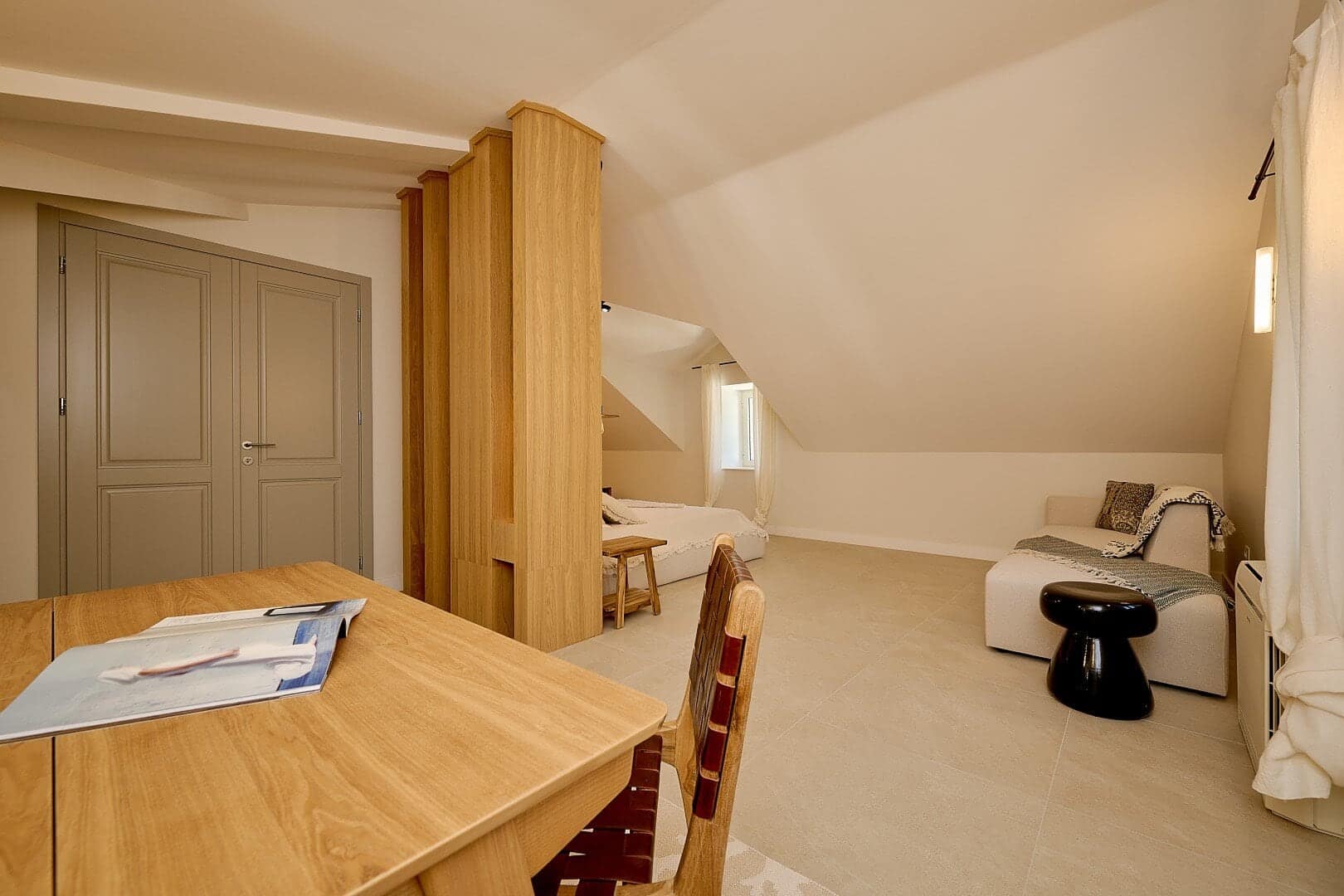 Three-bedroom family house Dobrota, Kotor (26)