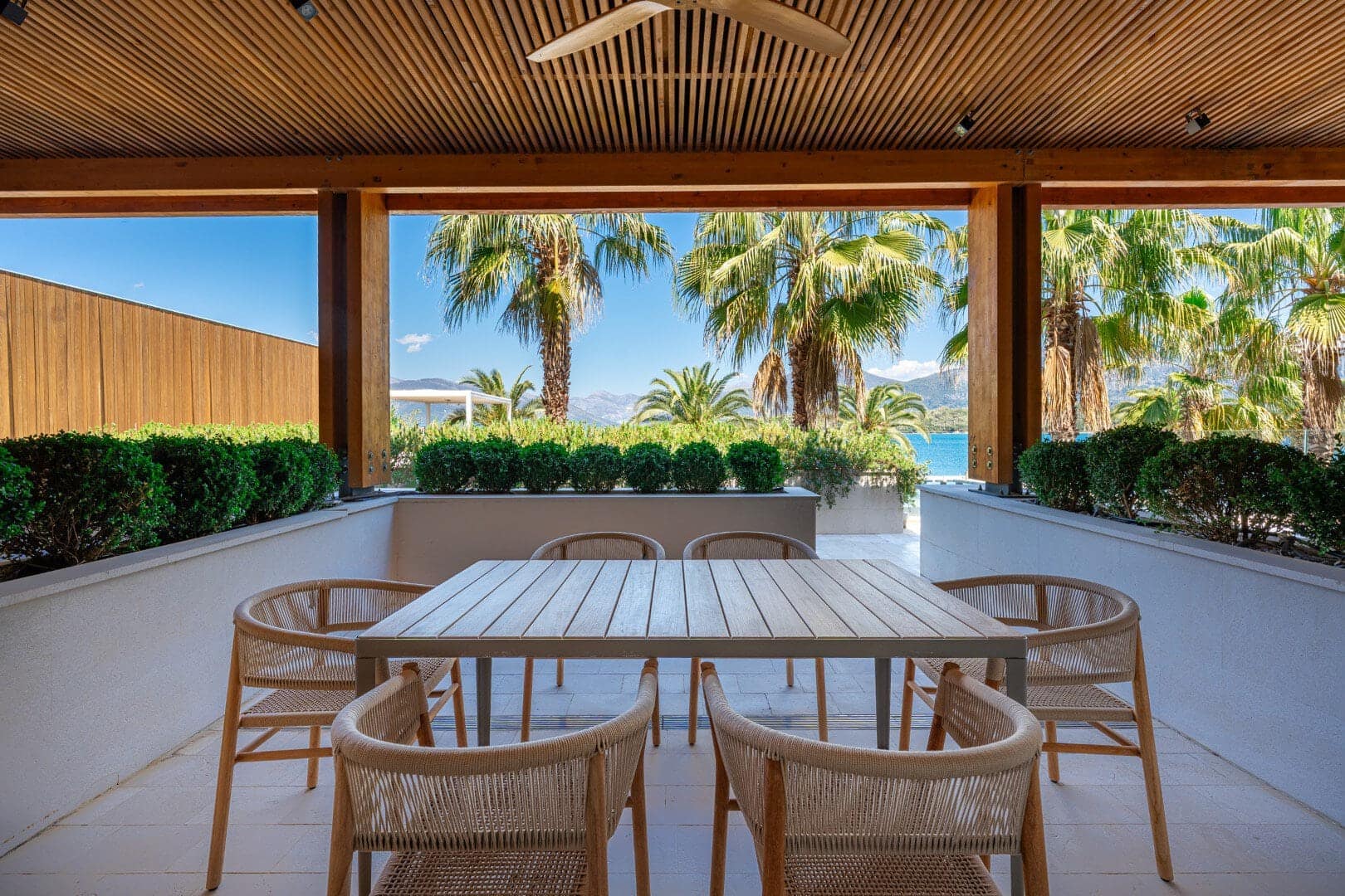 Exclusive Two-Bedroom Apartment with Sea View, Djurasevici, Tivat (15)