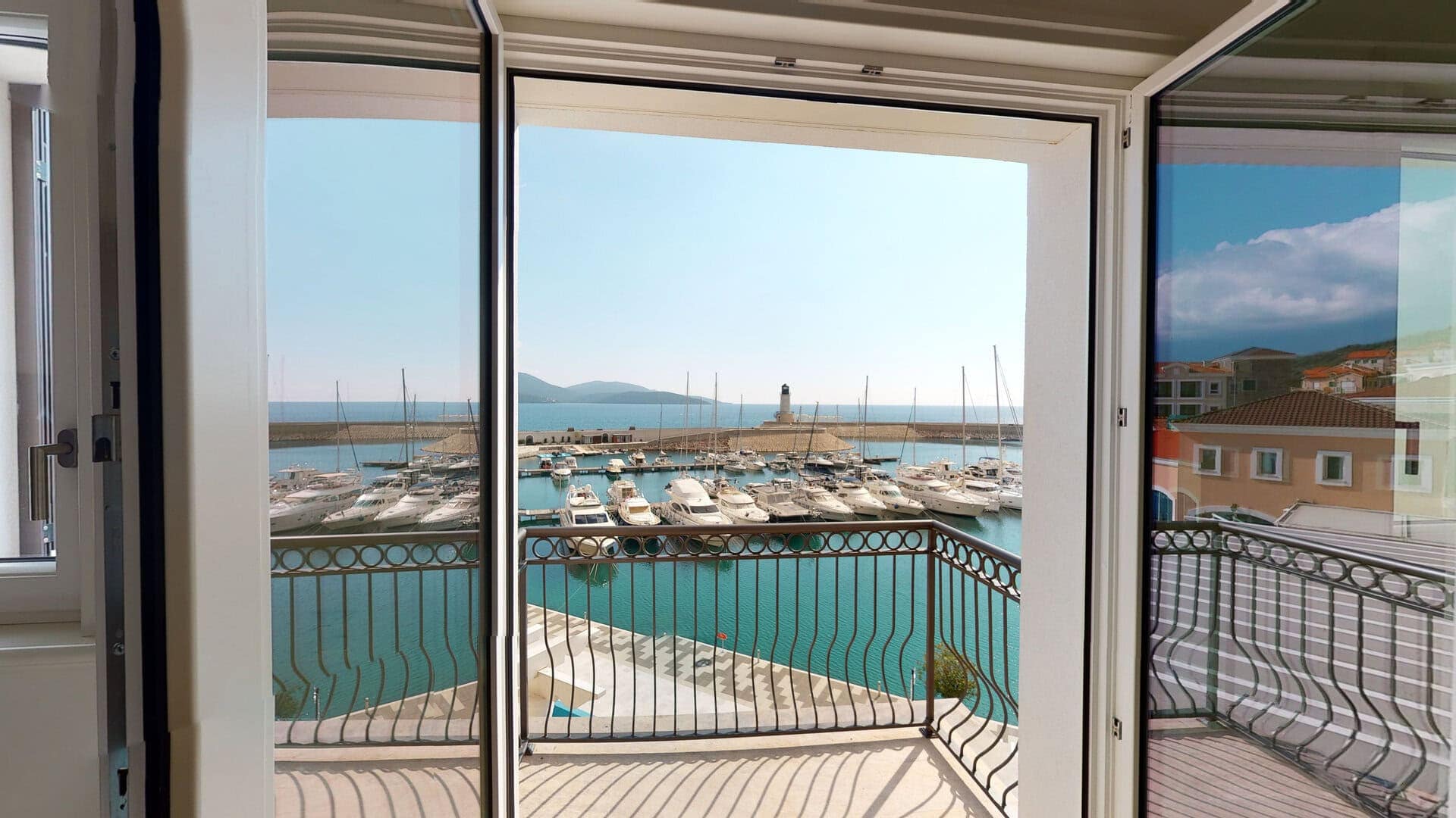 Lustica Bay Waterfront One-bedroom apartment (15)