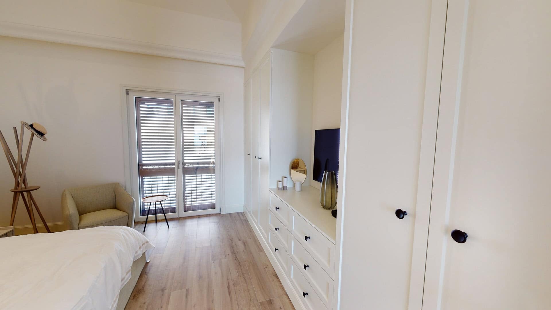 Lustica Bay Waterfront One-bedroom apartment (18)