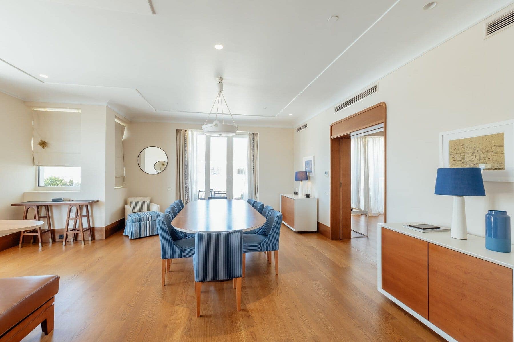 Signature Regent Penthouse with panoramic views, Porto Montenegro (5)