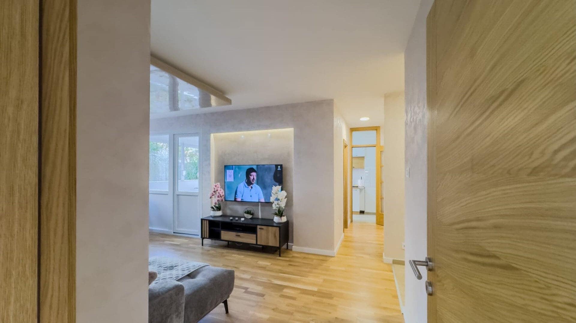 Two-bedroom apartment near Porto Montenegro, Seljanovo, Tivat (5)