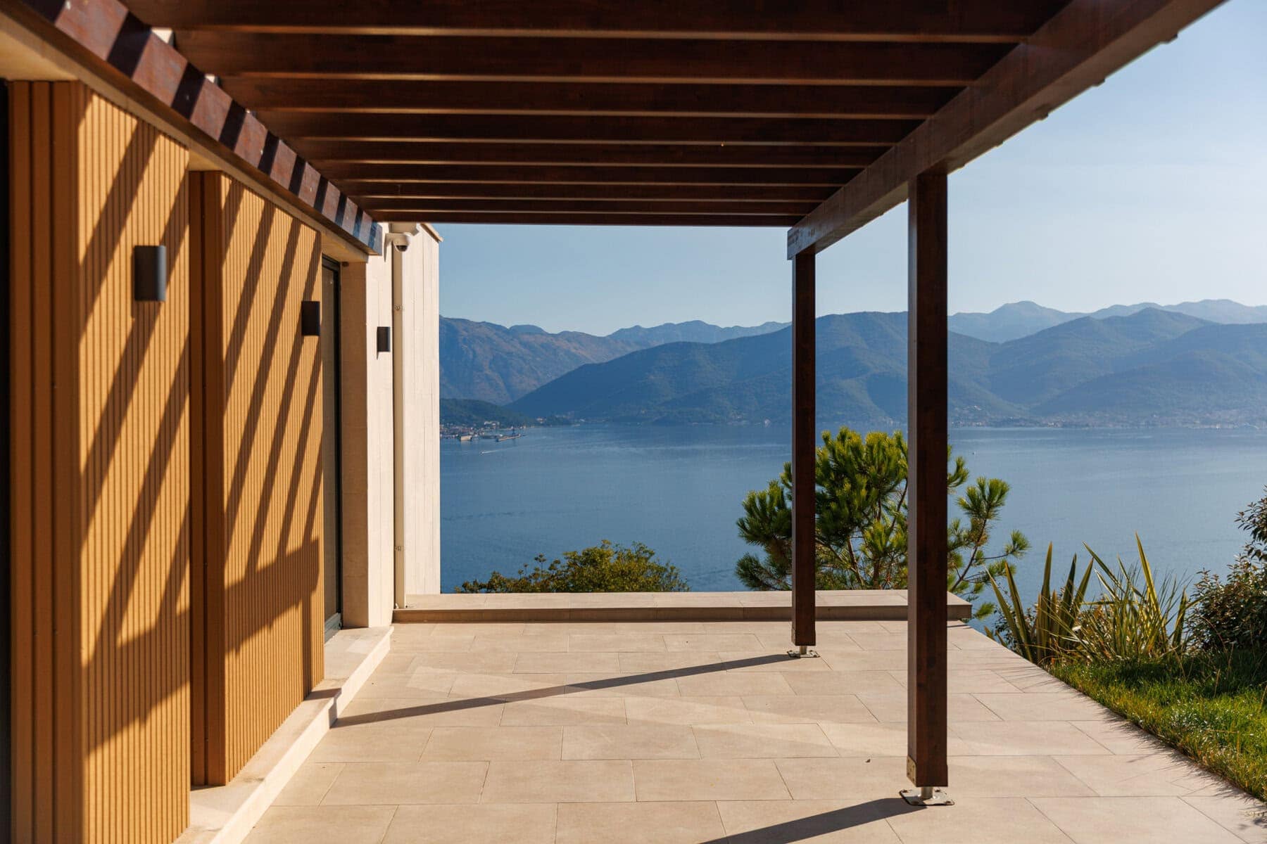 Two Contemporary Villas with Panoramic Sea View – Zabrdje, Herceg Novi (10)