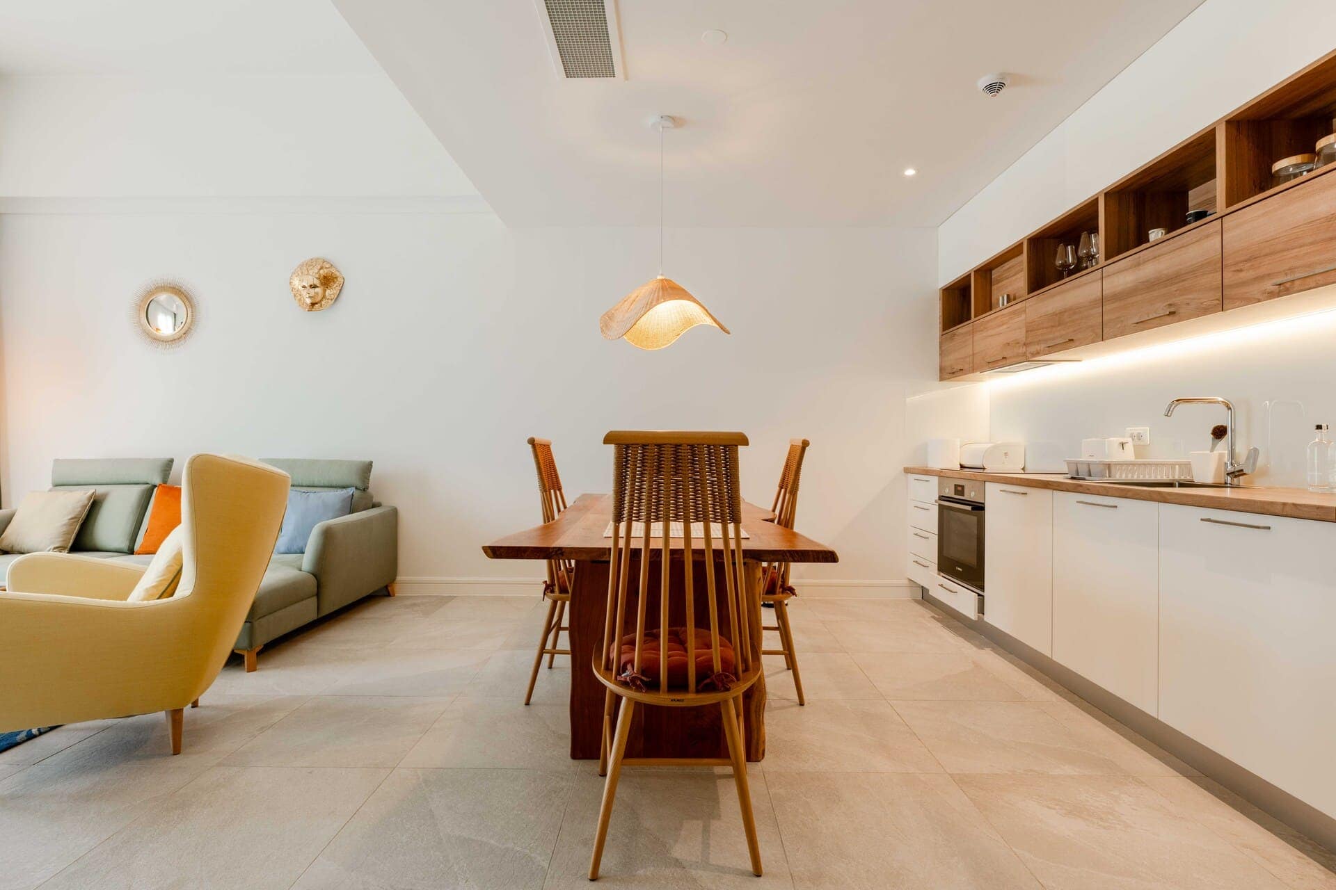 Spacious Two-bedroom Apartment Centrale, Lustica Bay (7)