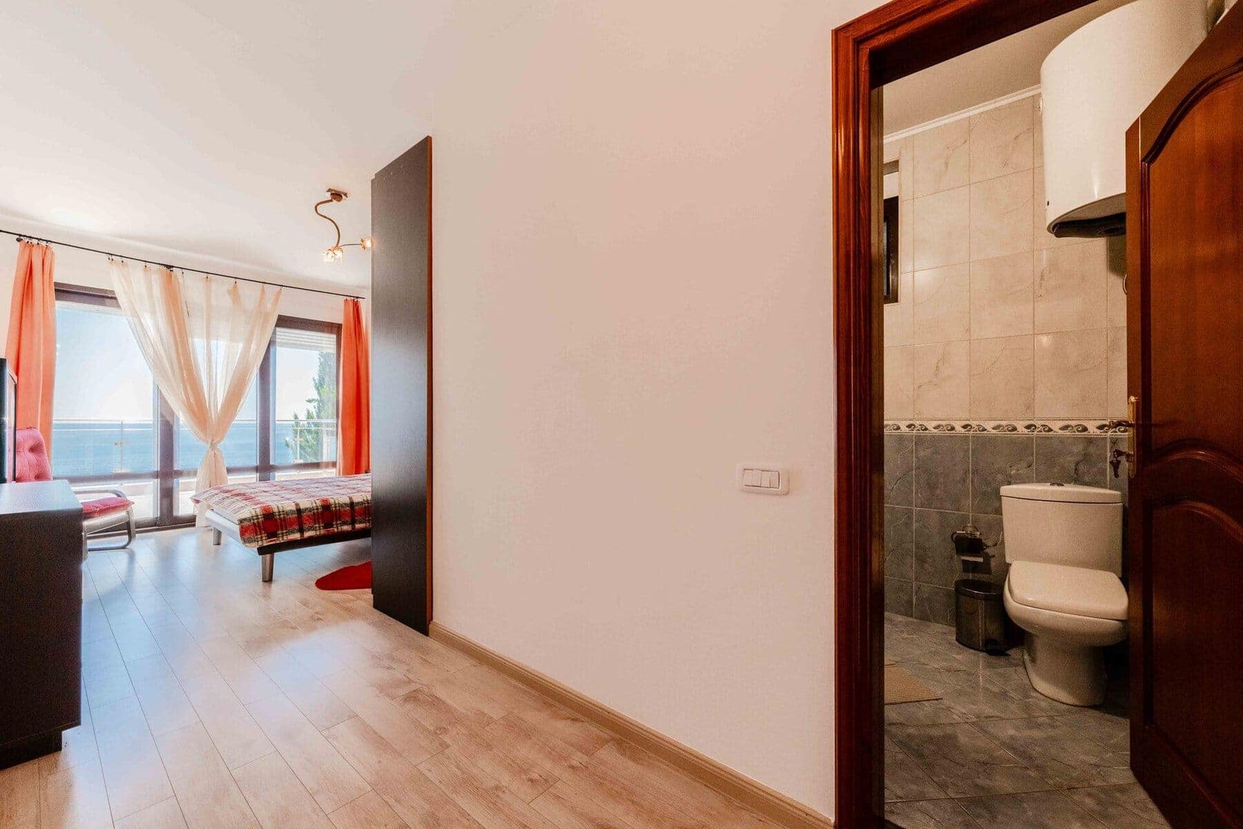 Waterfront Villa with private pool, Utjeha, Bar (28)