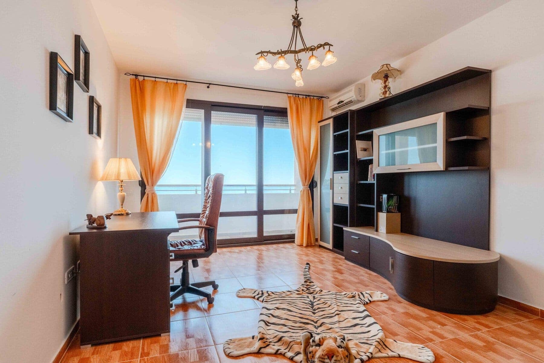 Waterfront Villa with private pool, Utjeha, Bar (36)