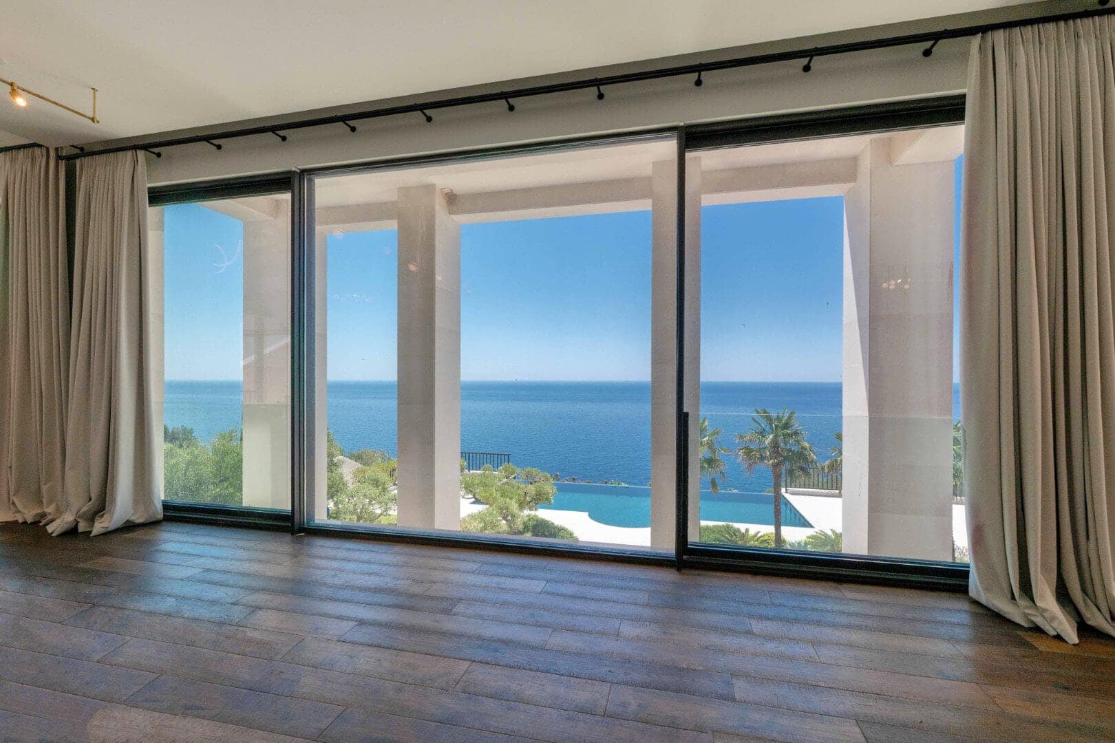 Exclusive Designer Villa, Skocidjevojka, Budva (16)