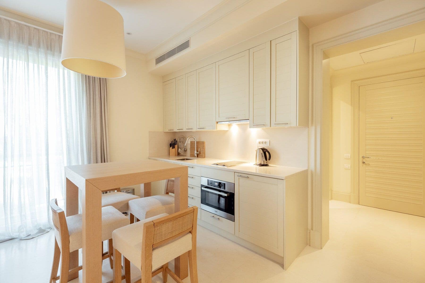 Furnished studio apartment Zeta, Porto Montenegro, Tivat (6)
