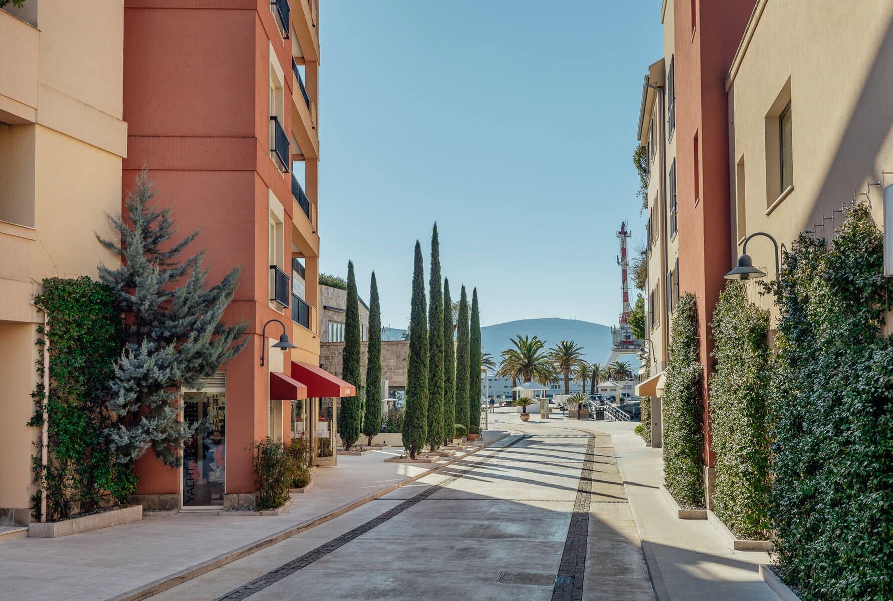 Furnished studio apartment Zeta, Porto Montenegro, Tivat (12)