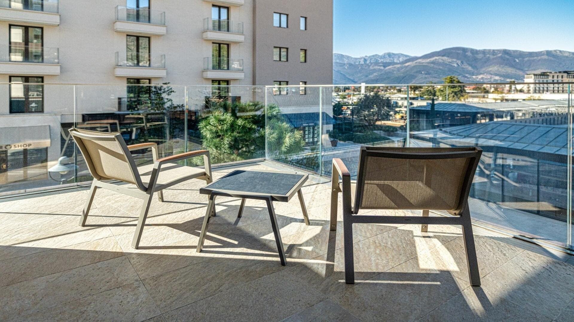 Luxury 1 Bedroom Apartment Elena for Rent (11)