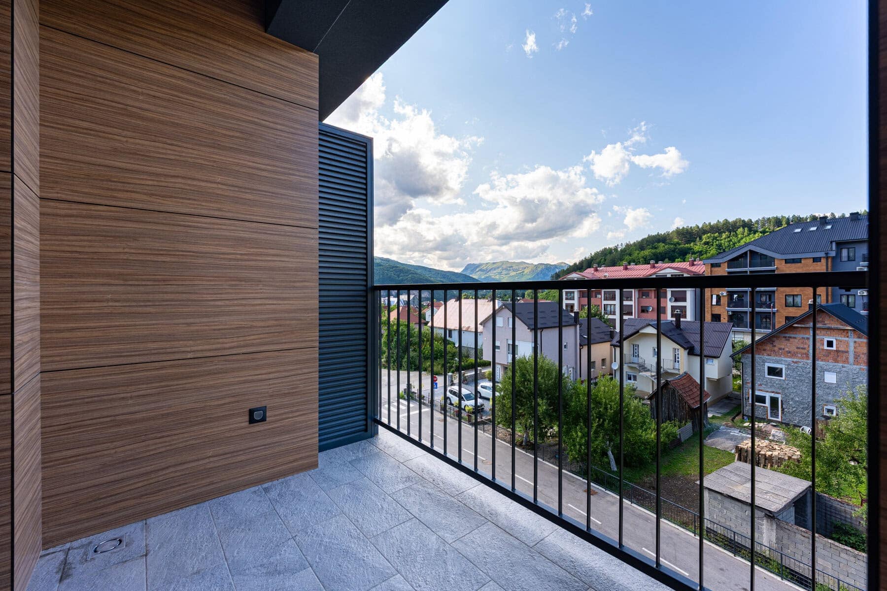 Modern One Bedroom Apartment in Wulfenia Complex (15)