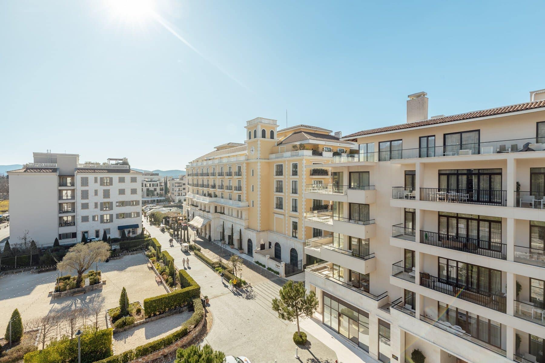 Luxury Two Bedroom Apartment Elena (23)