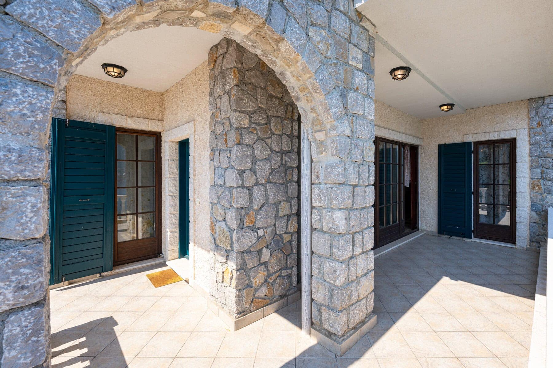 Mediterranean Villa Kostanjica (14)