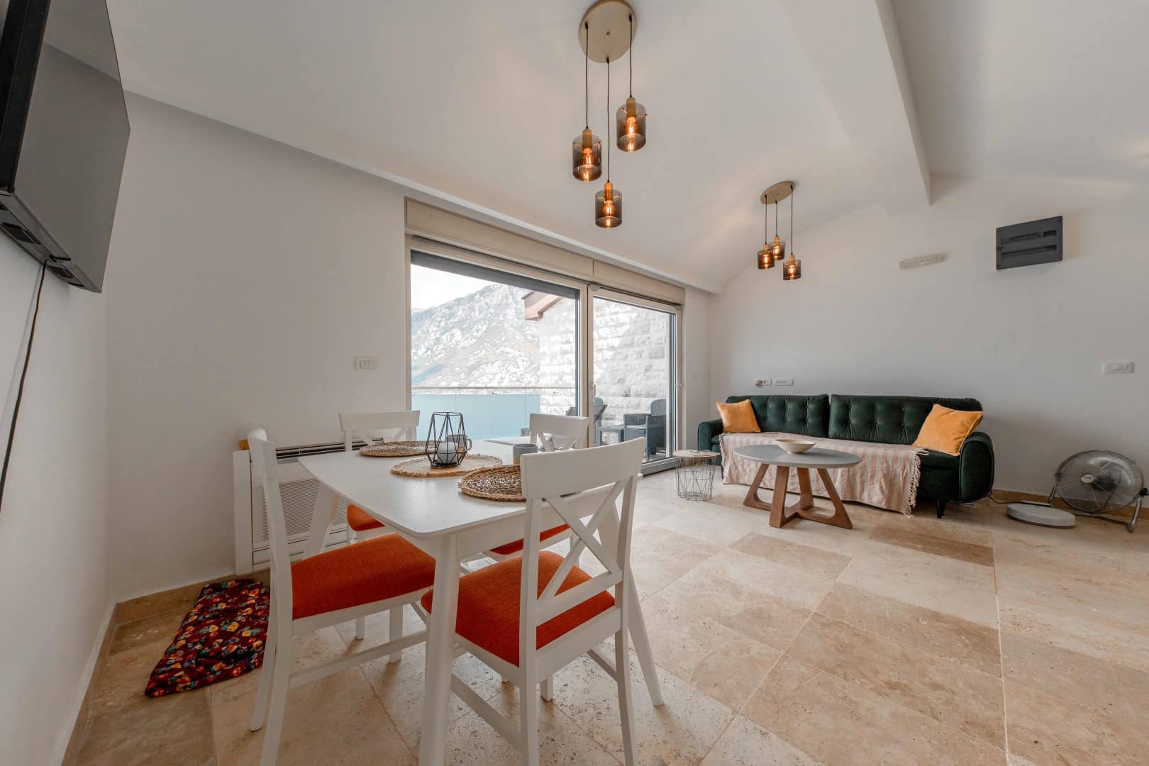 Furnished two-bedroom apartment Kostanjica (5)