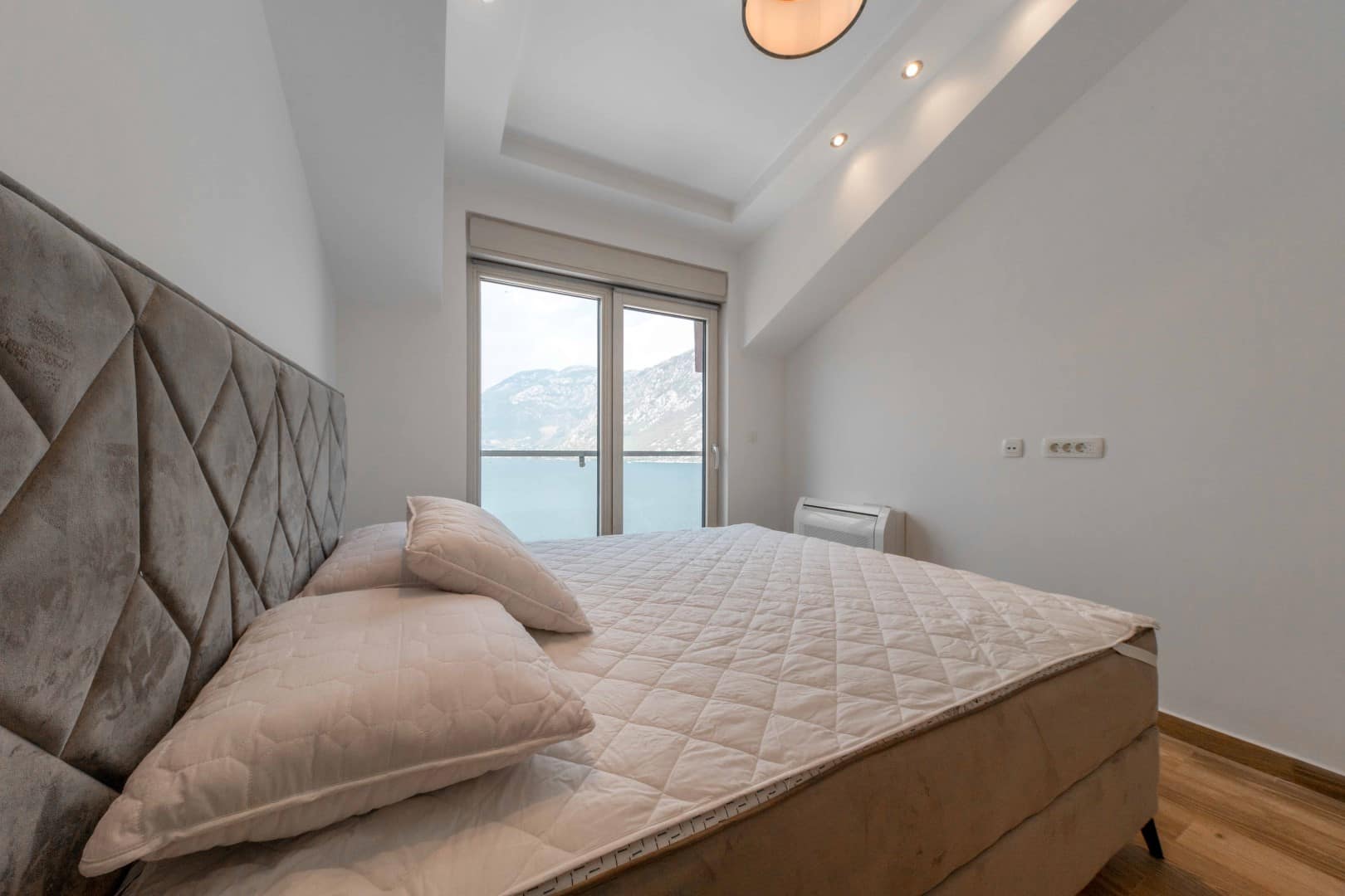 Furnished two-bedroom apartment Kostanjica (13)