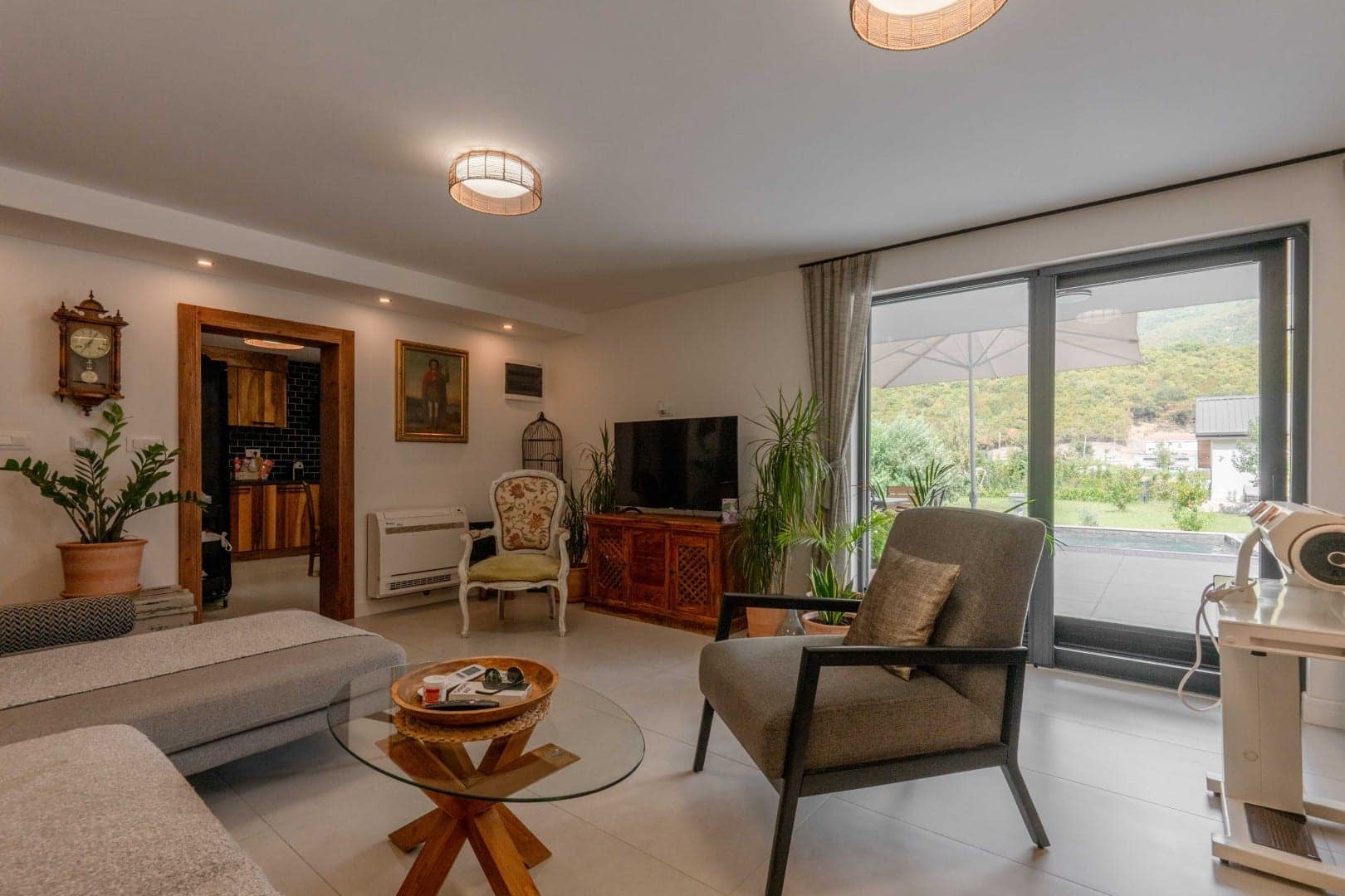 New villa with swimming pool, Kovači, Kotor (19)