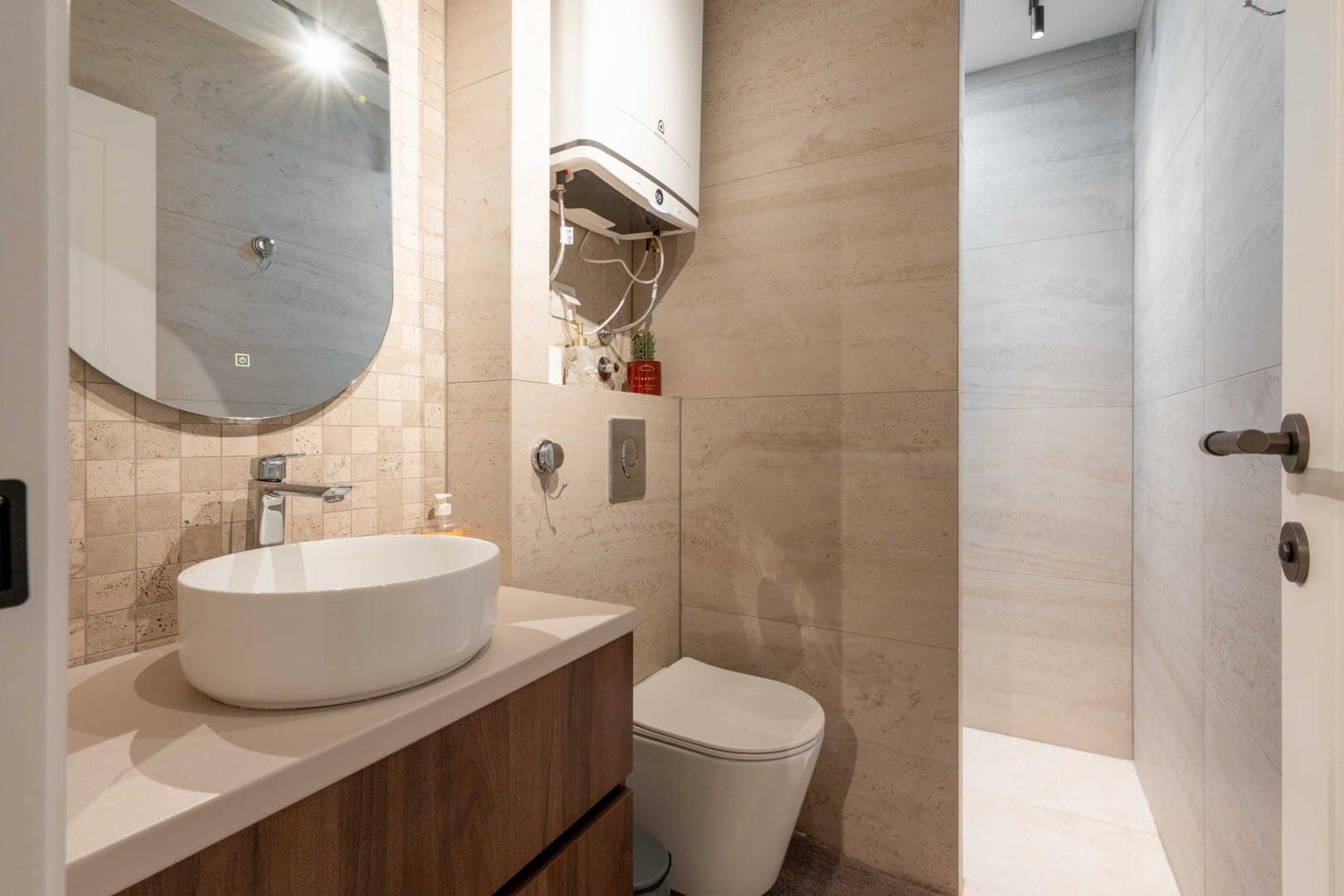 New villa with swimming pool, Kovači, Kotor (22)