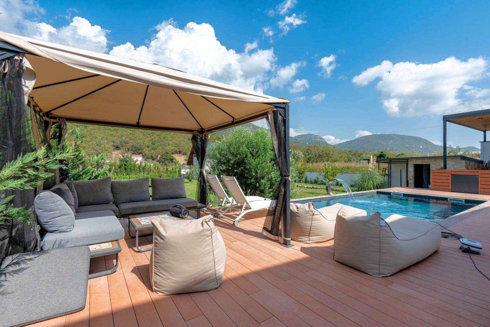 New villa with swimming pool, Kovači, Kotor (6)