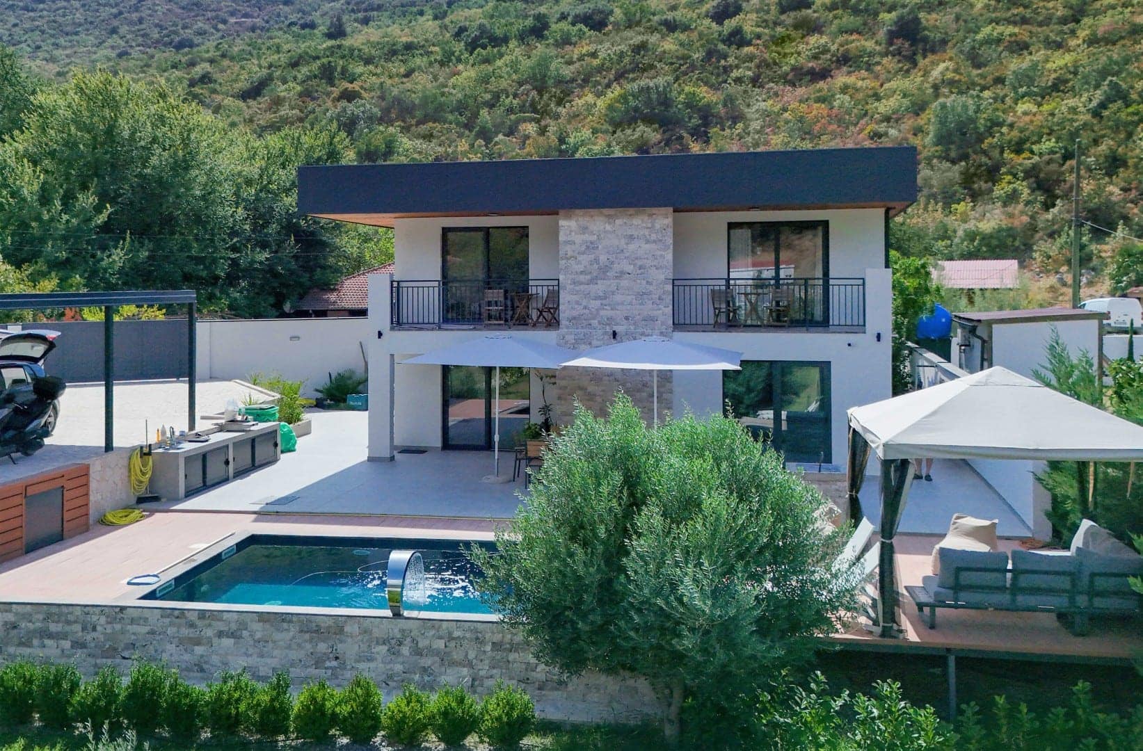 New villa with swimming pool, Kovači, Kotor (4)