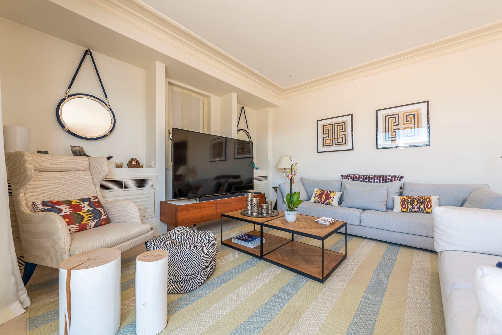 Designer Three Bedroom Waterfront Apartment Teuta (10)