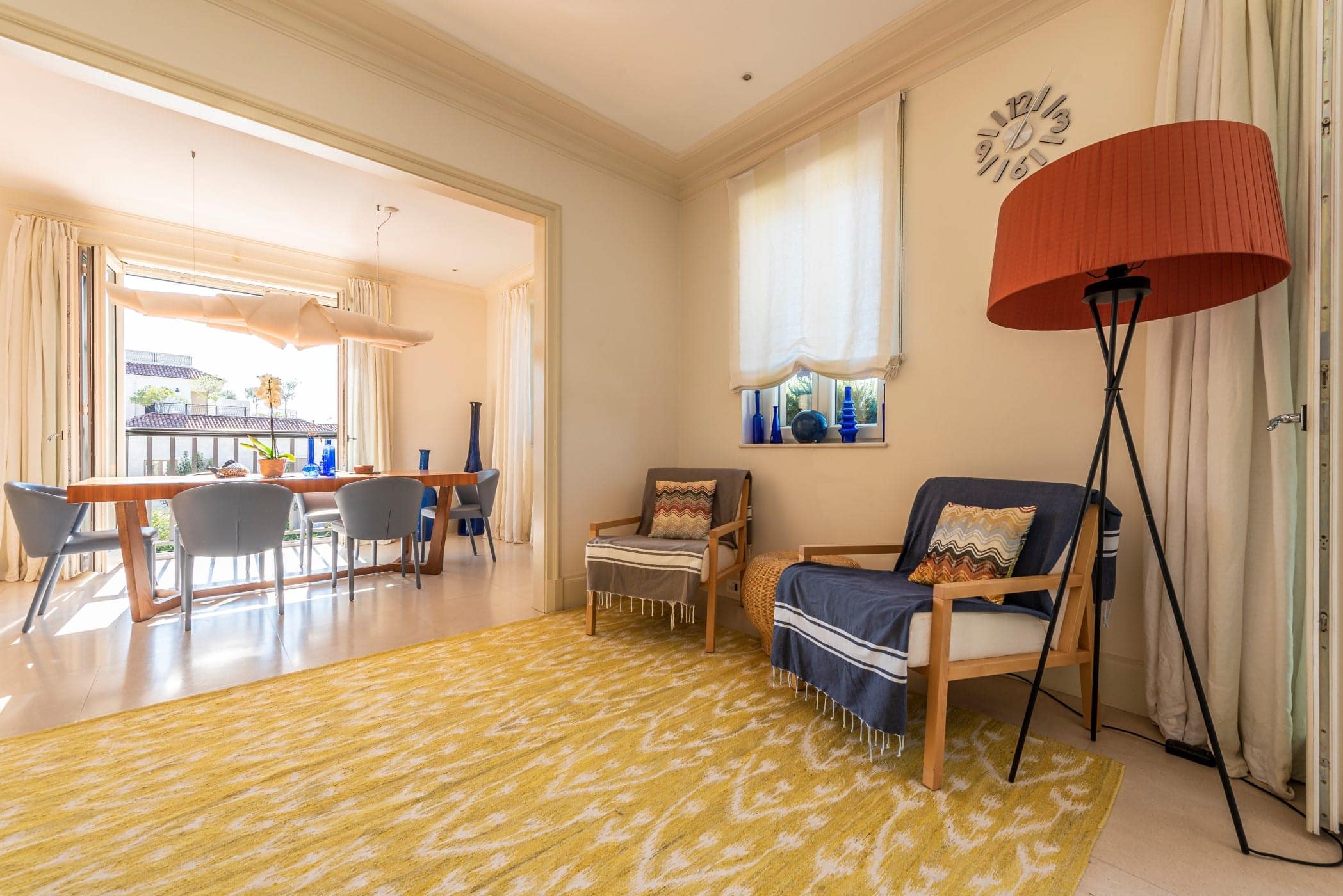Designer Three Bedroom Waterfront Apartment Teuta (13)