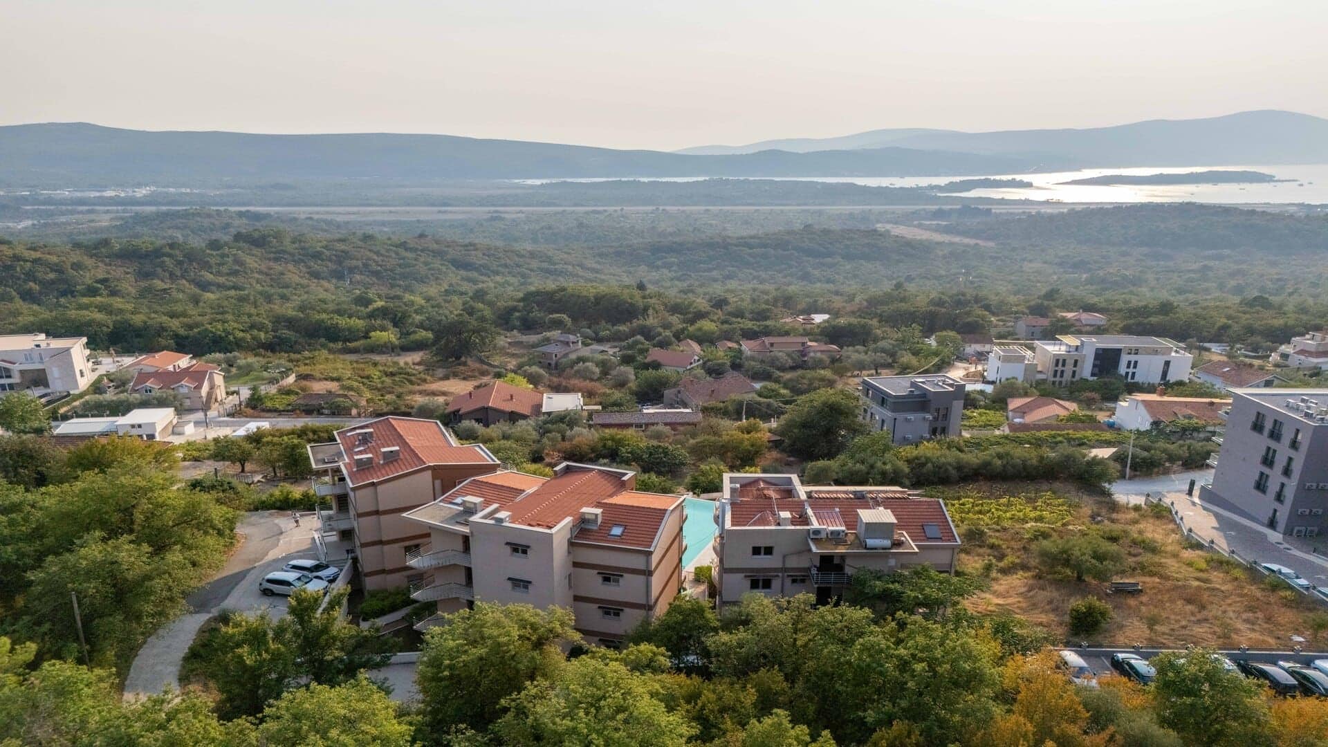 One bedroom penthouse with panoramic sea view for Rent (24)