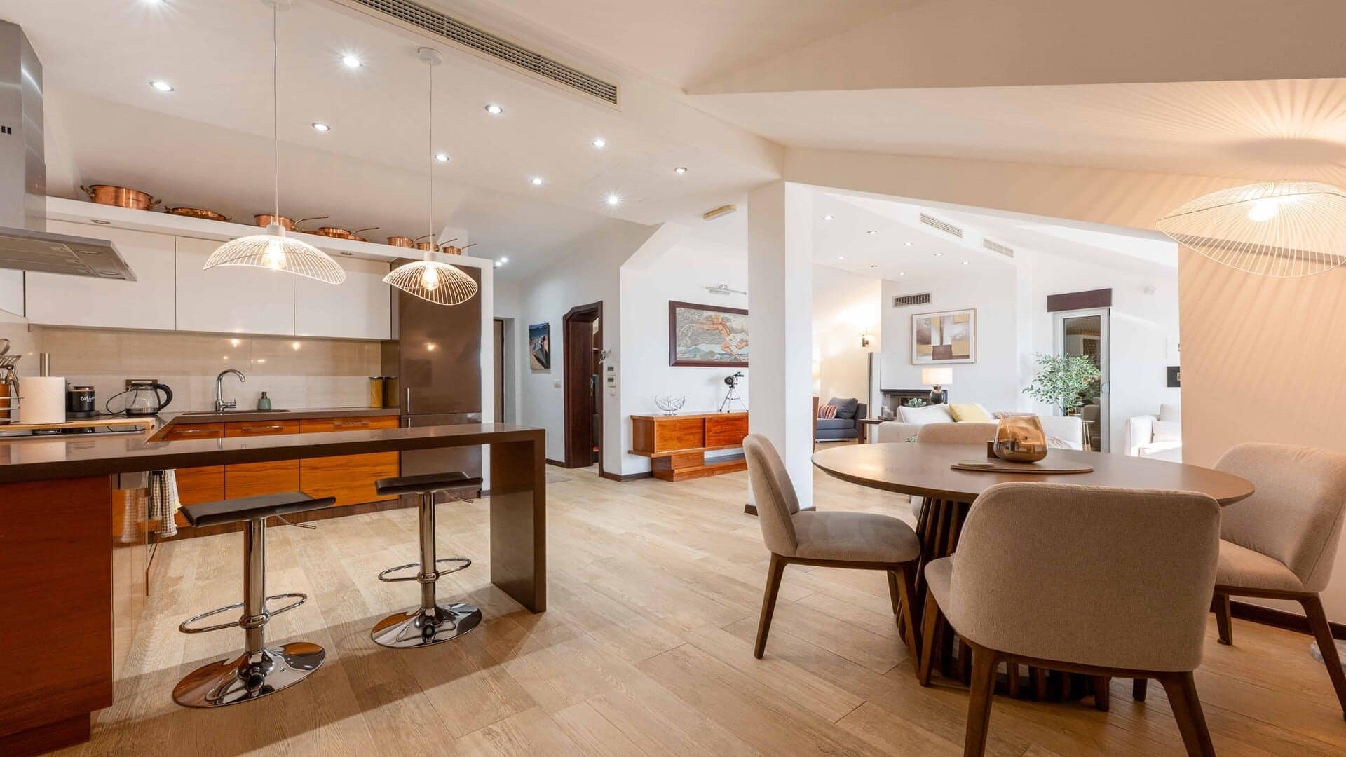 One bedroom penthouse with panoramic sea view for Rent (11)
