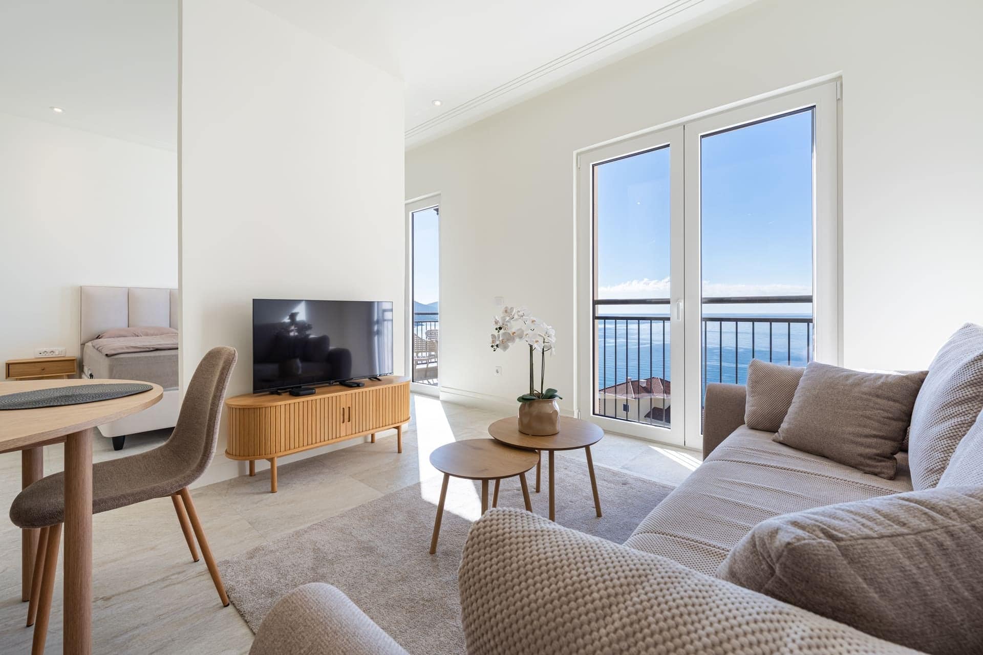 Modern Sea-View Studio Apartment, Lustica Bay (4)