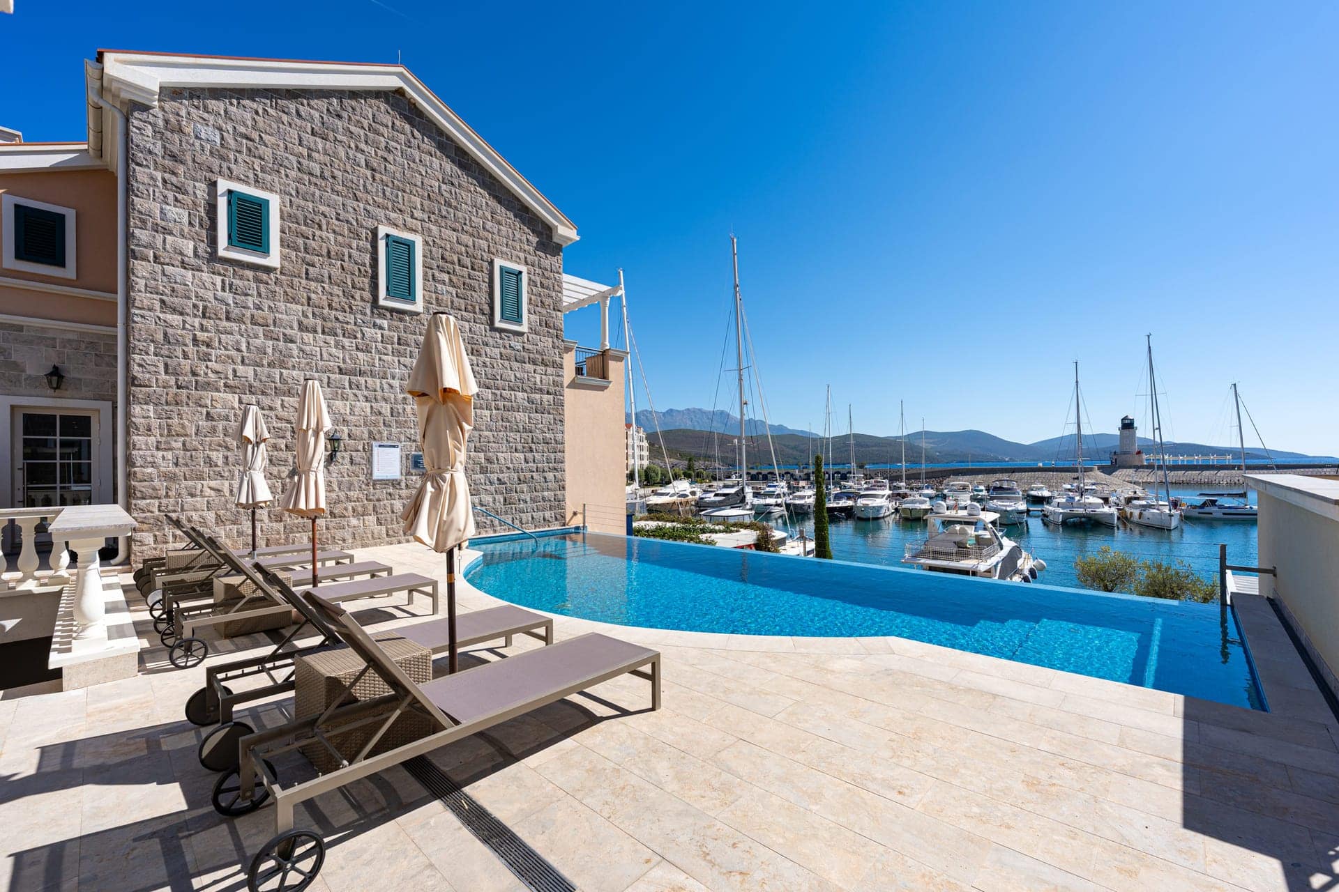 Vodašni jednosoban marinski apartman, Luštica Bay (12)