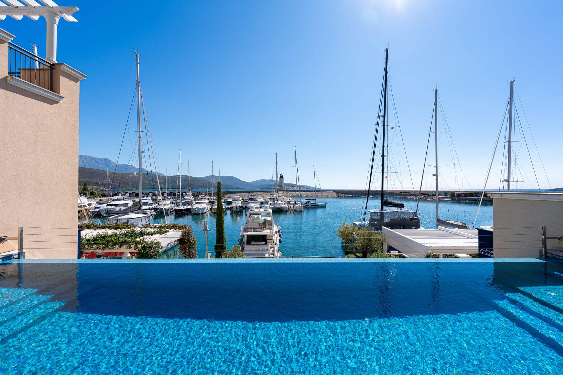 Vodašni jednosoban marinski apartman, Luštica Bay (13)