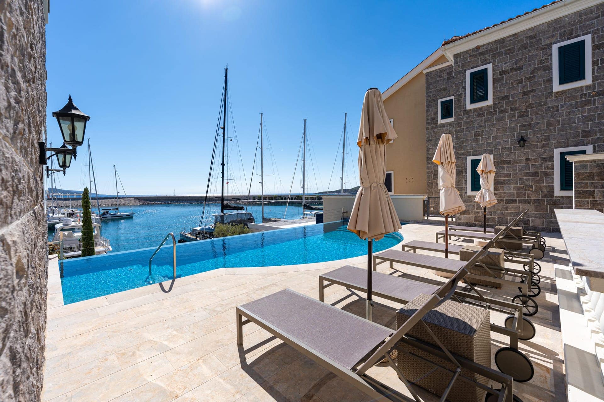 Vodašni jednosoban marinski apartman, Luštica Bay (11)