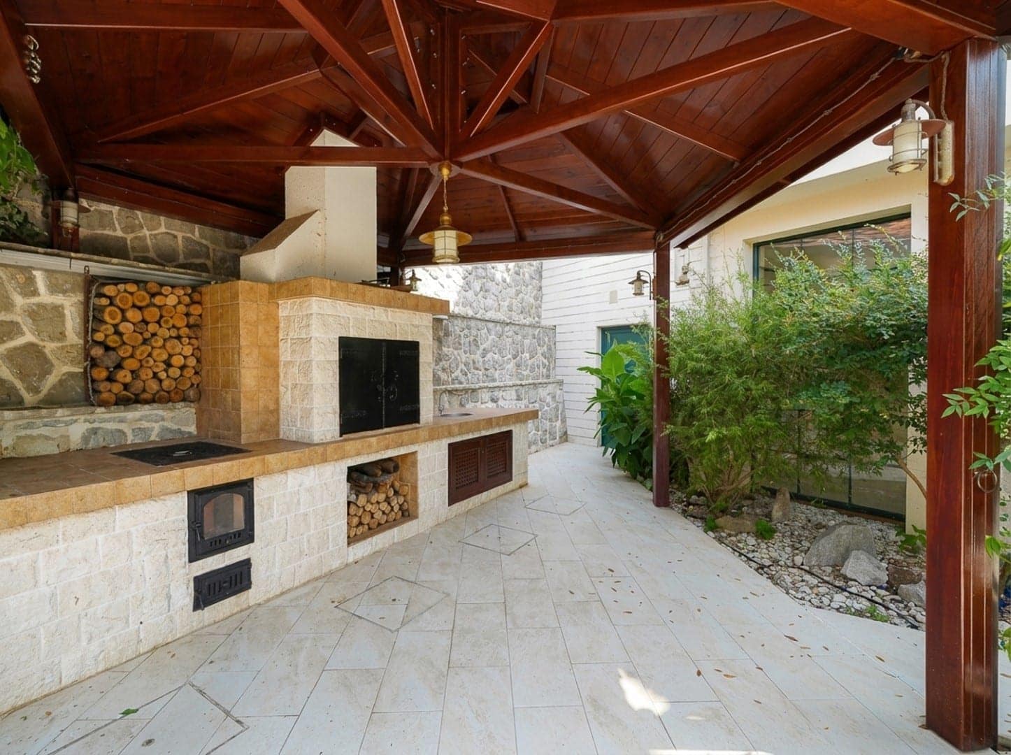 Three-Bedroom Villa with Sea View Donja Lastva Tivat (7)
