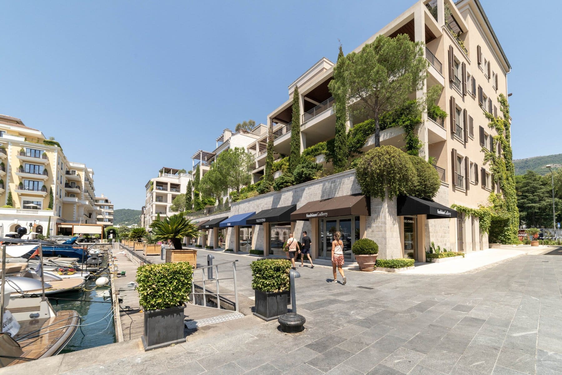 Tara 3bdr Waterfront Apartment, Тиват · Porto Montenegro