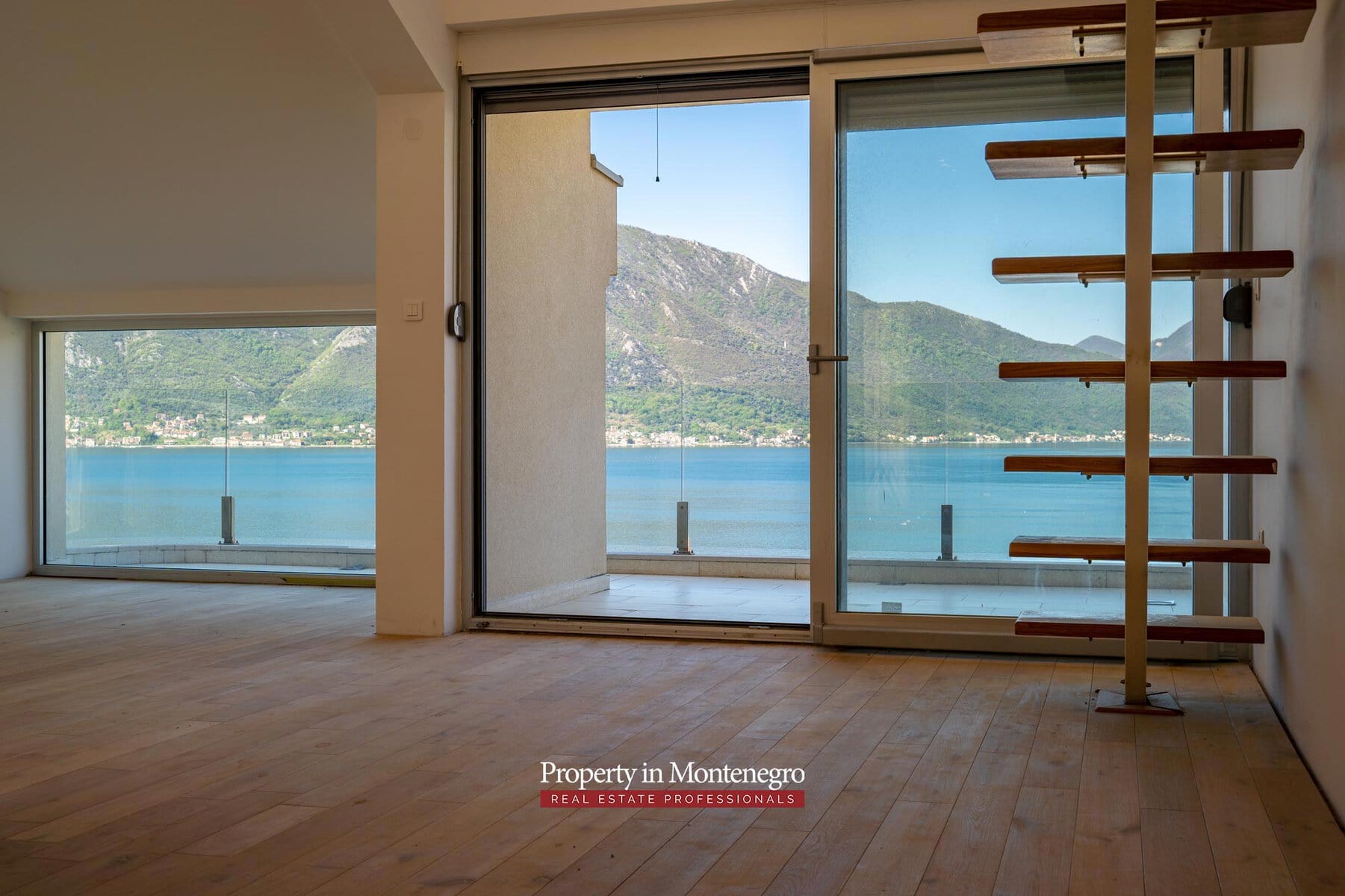 Duplex apartment for sale in Kotor 10