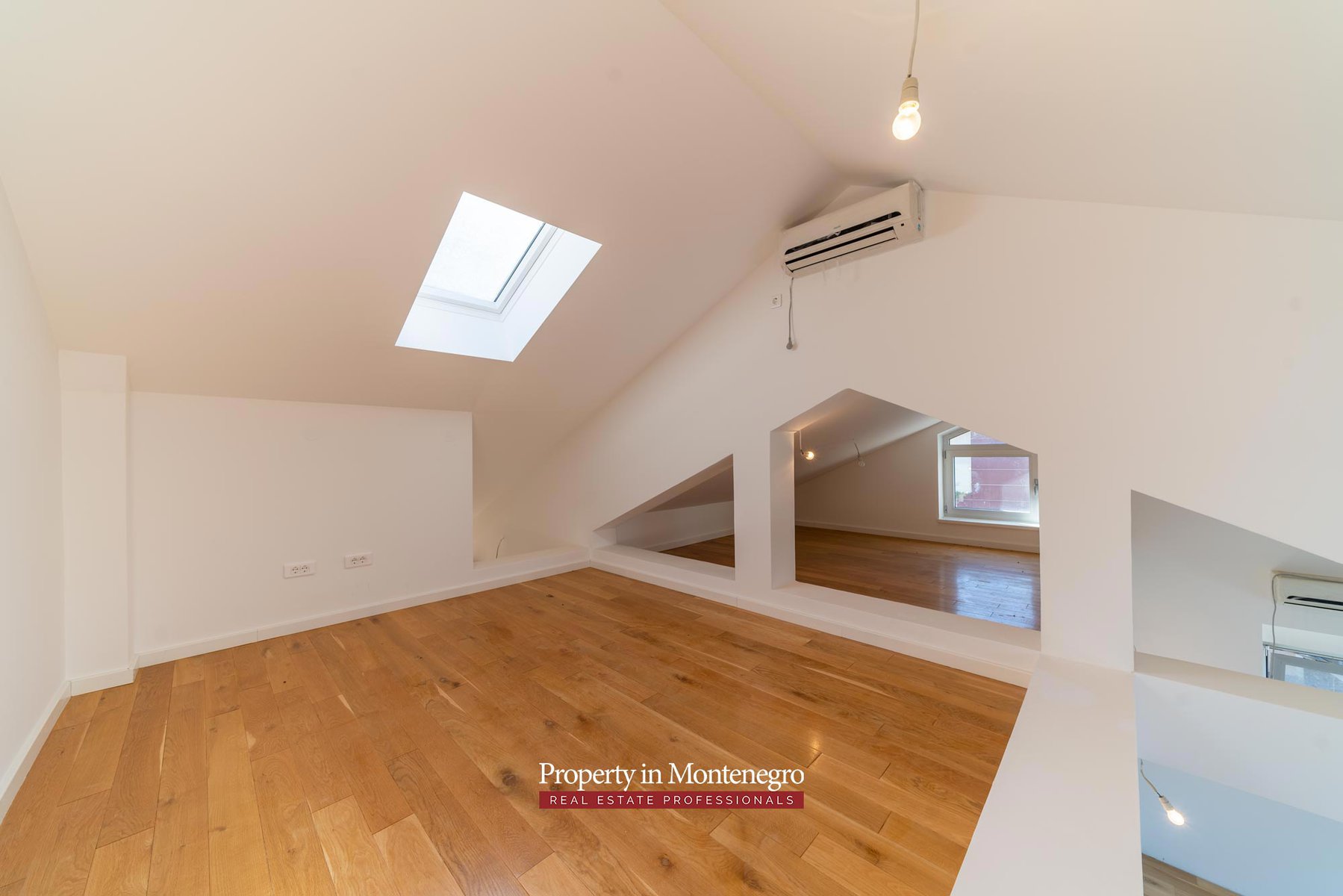 Duplex apartment for sale in Kotor 17