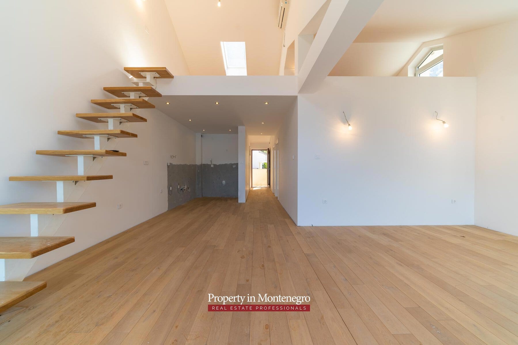 Duplex apartment for sale in Kotor 2