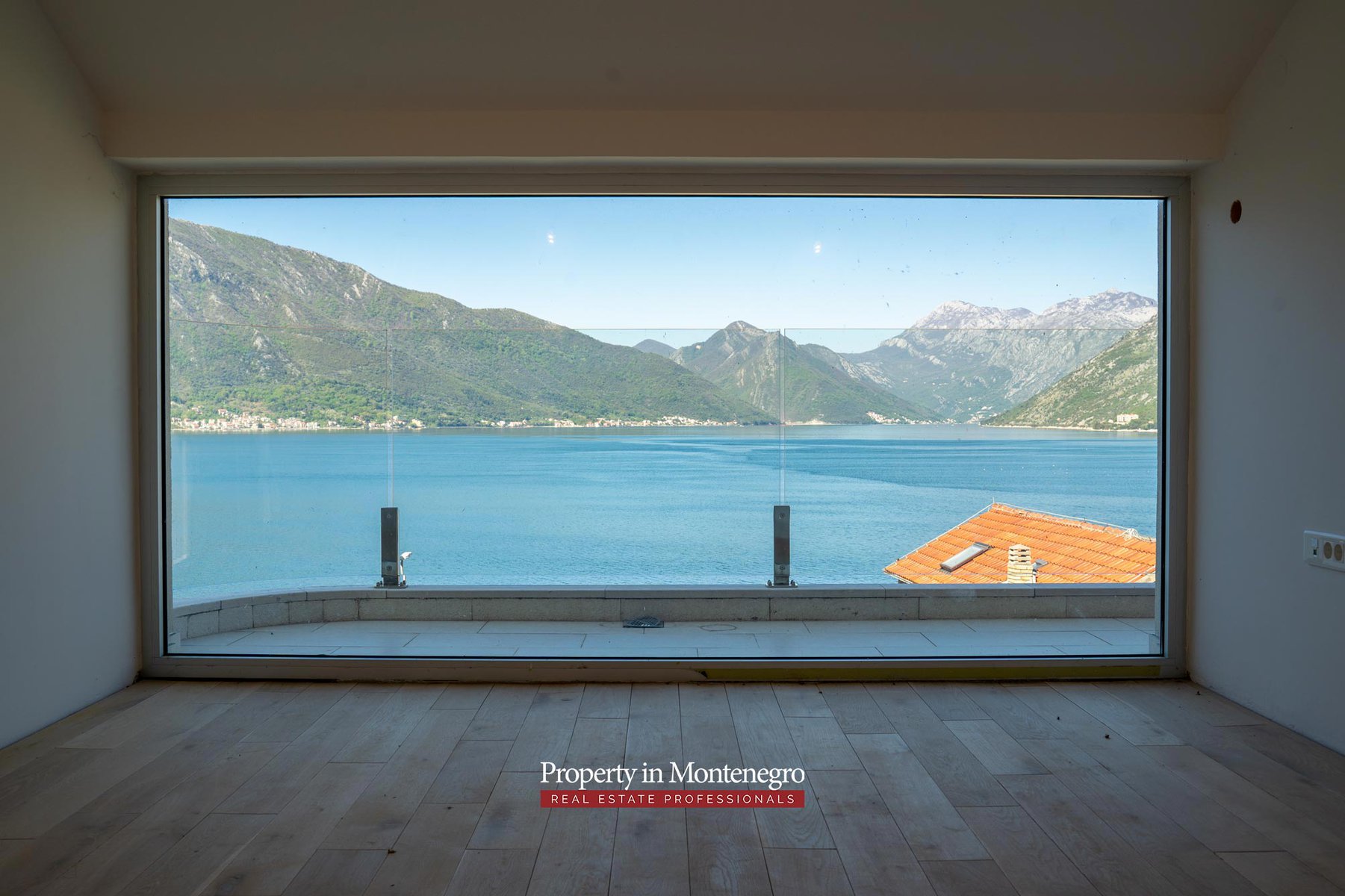 Duplex apartment for sale in Kotor 3